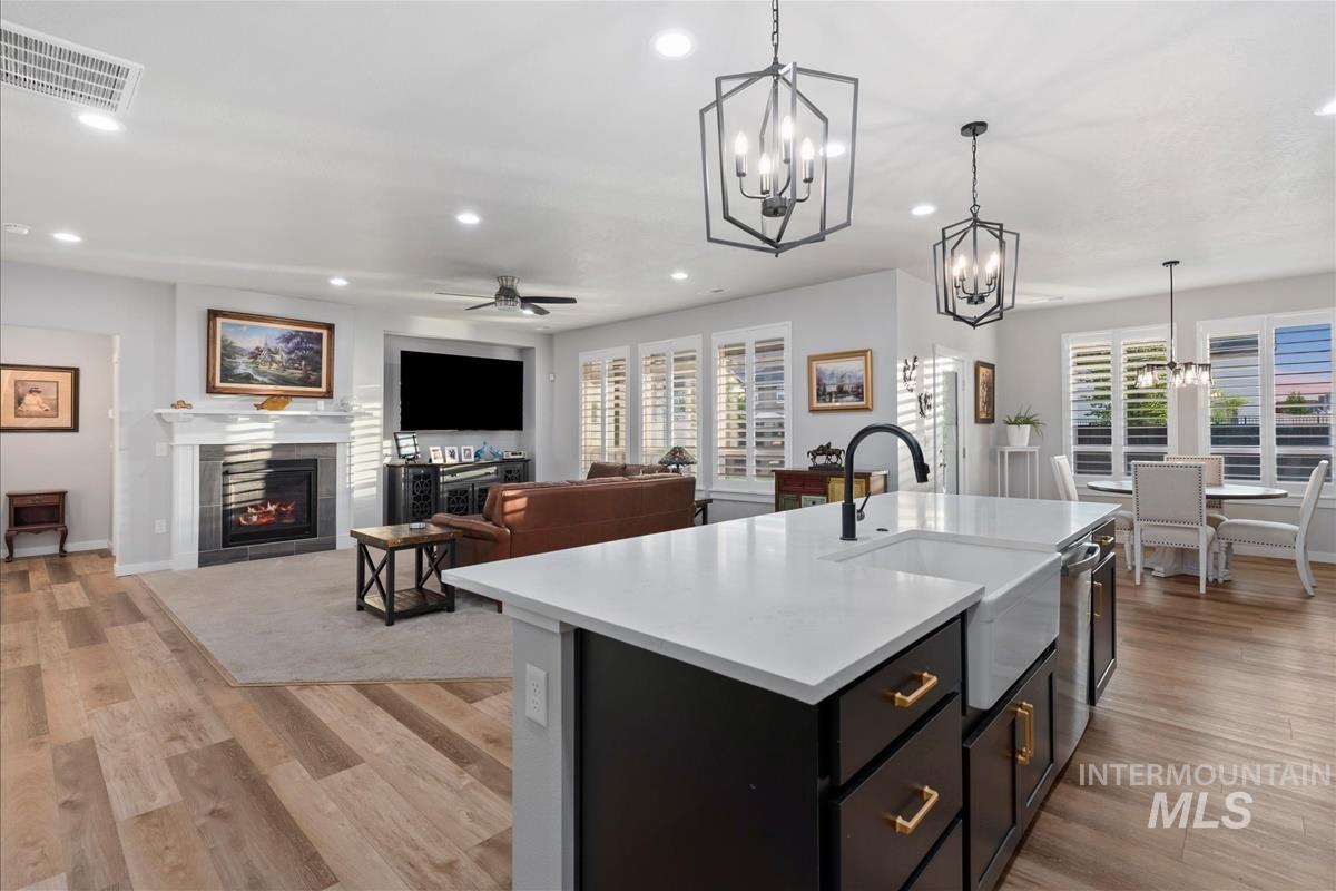 15451 Lutsen Ave, Caldwell, Idaho 83607, 4 Bedrooms, 2 Bathrooms, Residential For Sale, Price $529,900, 98993641