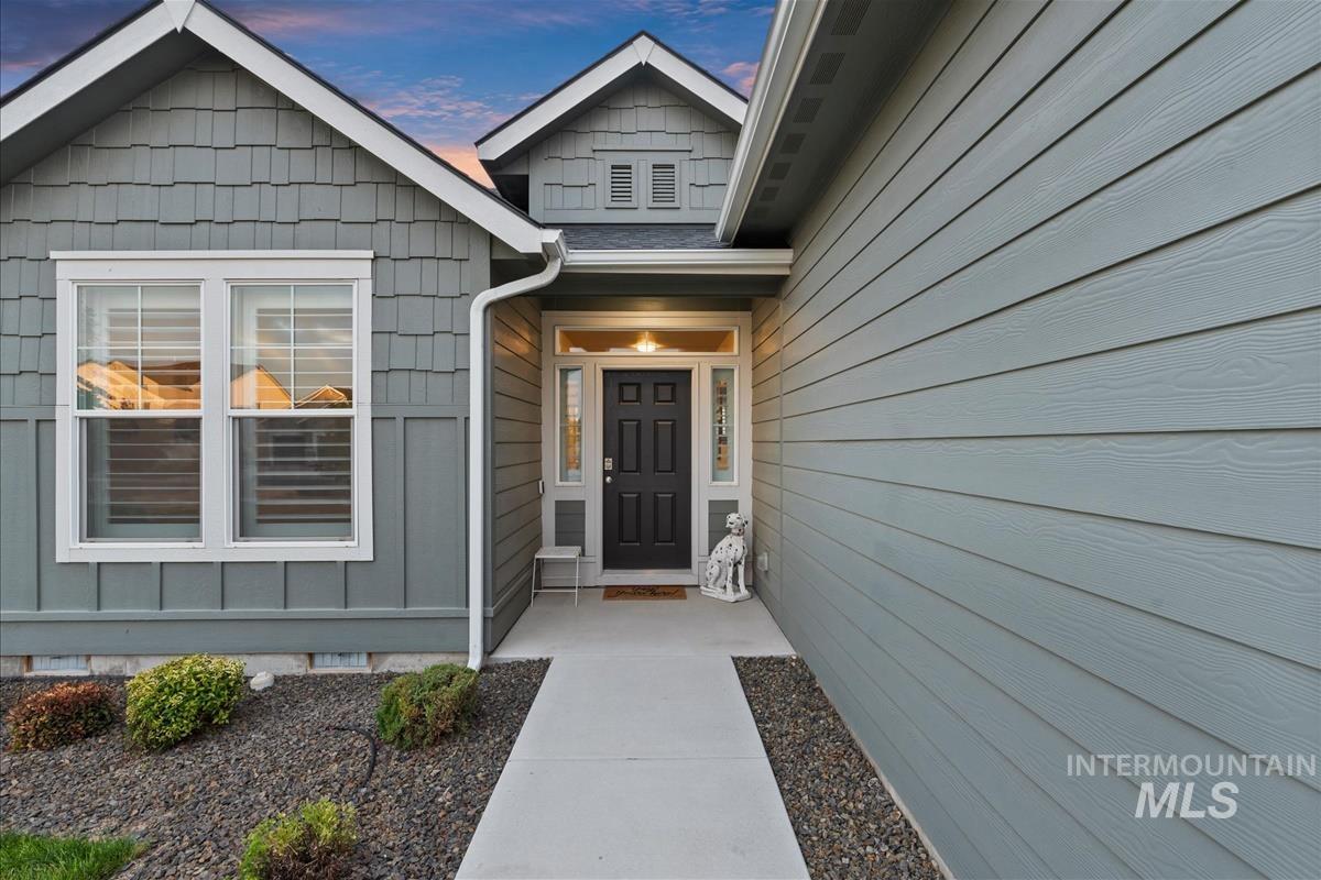 15451 Lutsen Ave, Caldwell, Idaho 83607, 4 Bedrooms, 2 Bathrooms, Residential For Sale, Price $529,900, 98993641