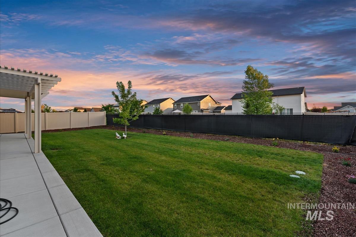 15451 Lutsen Ave, Caldwell, Idaho 83607, 4 Bedrooms, 2 Bathrooms, Residential For Sale, Price $529,900, 98993641