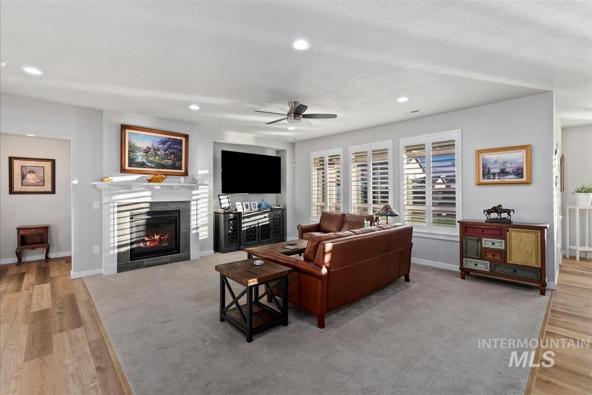 15451 Lutsen Ave, Caldwell, Idaho 83607, 4 Bedrooms, 2 Bathrooms, Residential For Sale, Price $529,900, 98993641