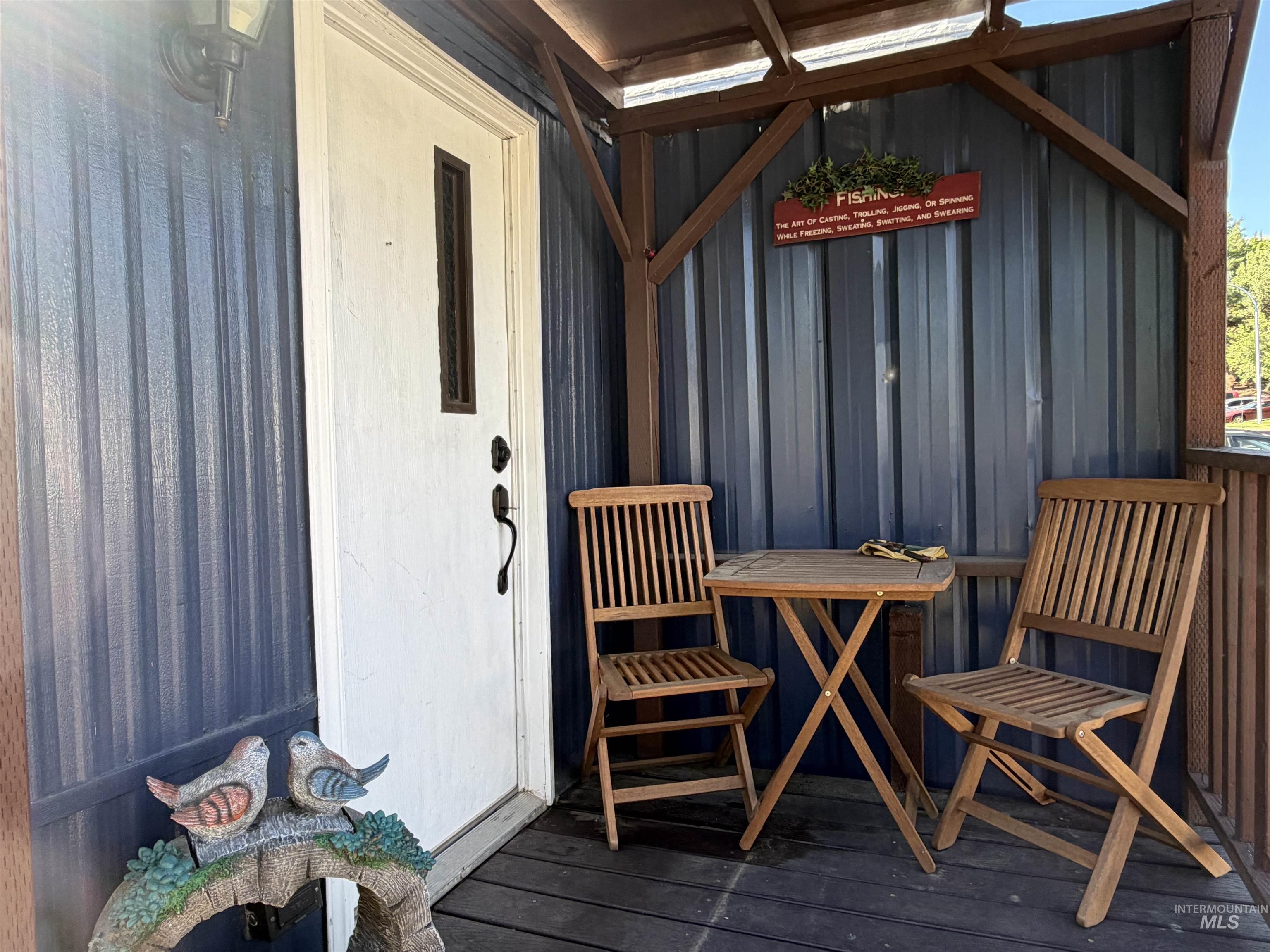 411 N Almon, Moscow, Idaho 83843, 2 Bedrooms, 1 Bathroom, Residential For Sale, Price $59,000, 98993642