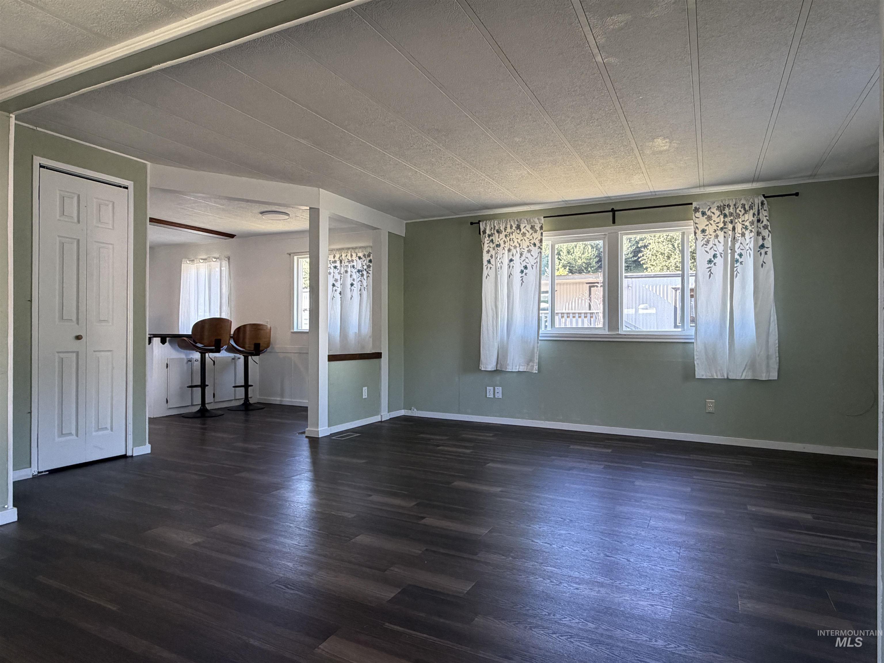 411 N Almon, Moscow, Idaho 83843, 2 Bedrooms, 1 Bathroom, Residential For Sale, Price $59,000, 98993642