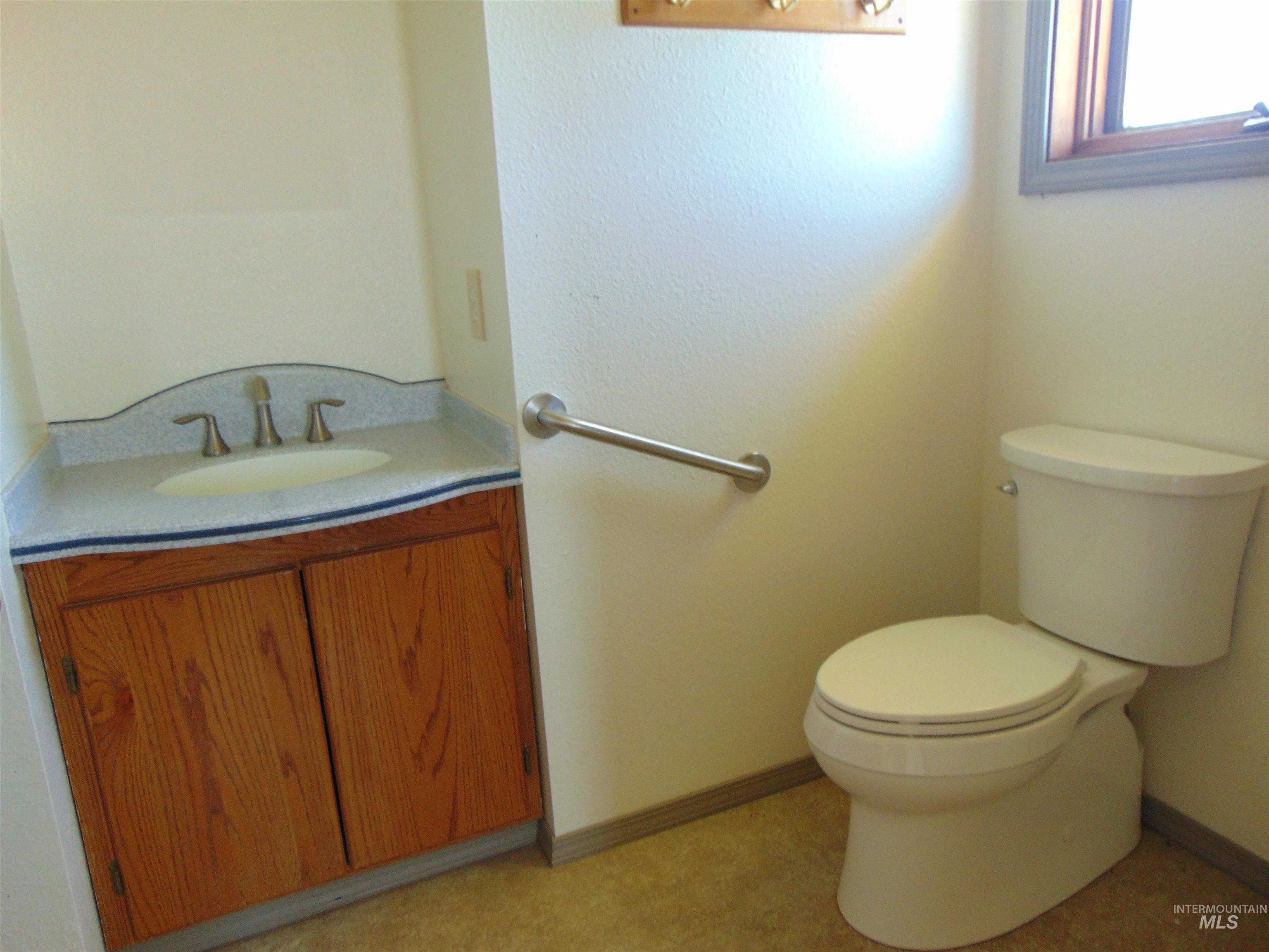 3855 Saddlehorn Lane, Vale, Oregon 97918, 3 Bedrooms, 2 Bathrooms, Residential For Sale, Price $425,000, 98993645