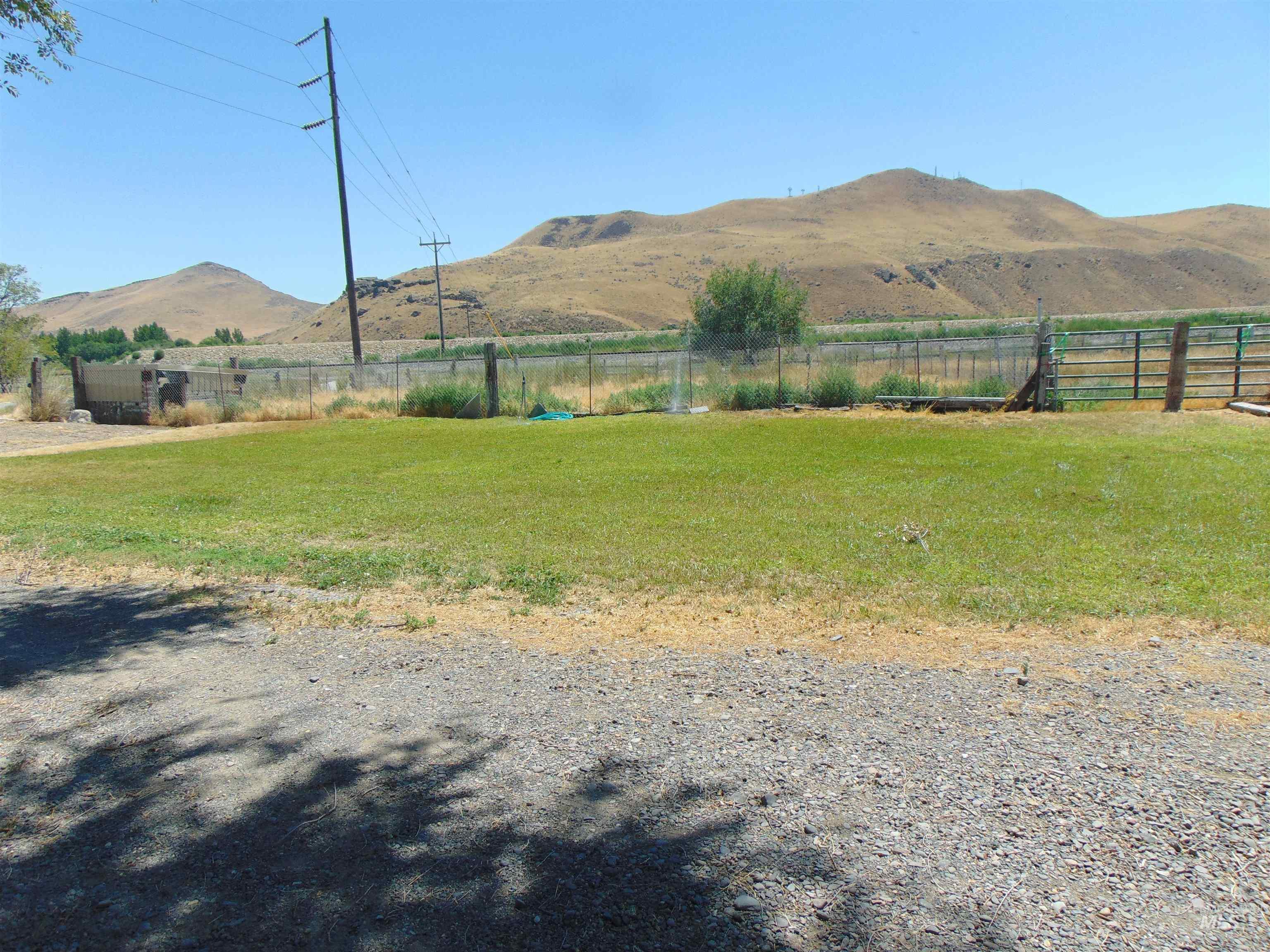 3855 Saddlehorn Lane, Vale, Oregon 97918, 3 Bedrooms, 2 Bathrooms, Residential For Sale, Price $425,000, 98993645