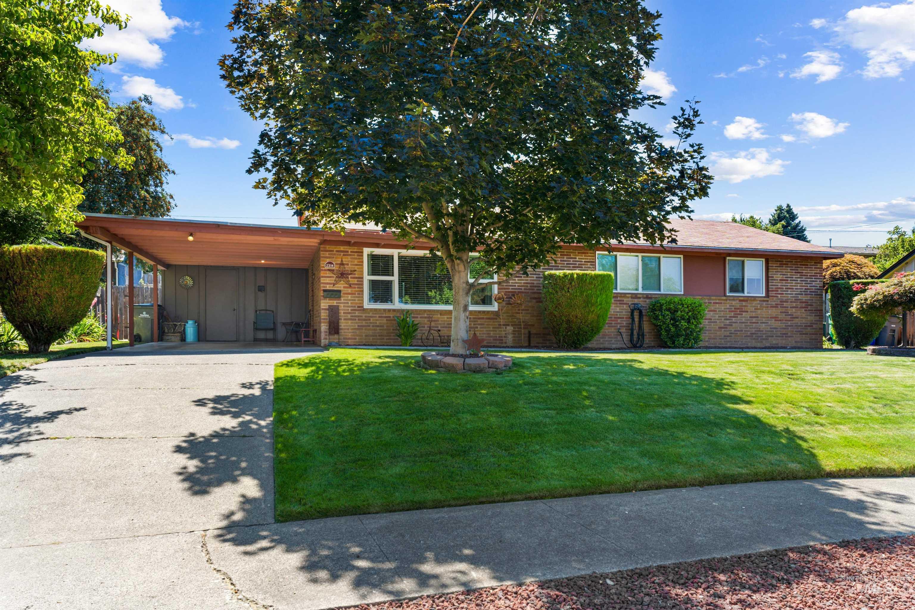 2314 9th Ave, Lewiston, Idaho 83501, 3 Bedrooms, 1 Bathroom, Residential For Sale, Price $360,000, 98993646