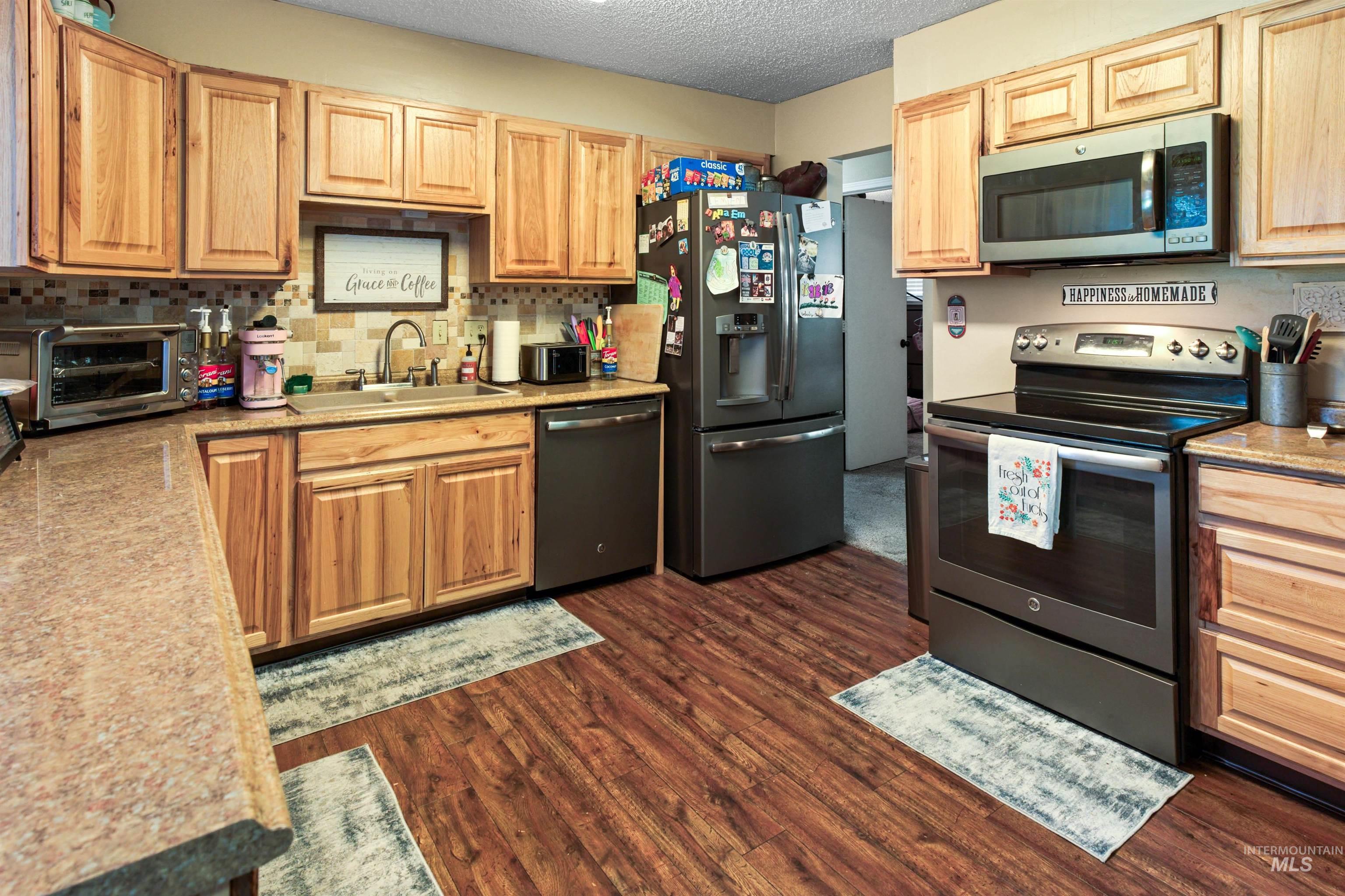 2314 9th Ave, Lewiston, Idaho 83501, 3 Bedrooms, 1 Bathroom, Residential For Sale, Price $360,000, 98993646