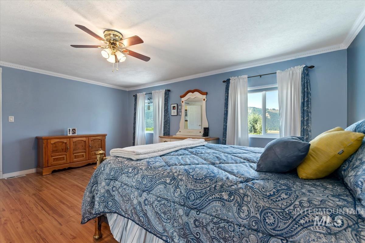 23 Woodland Dr, Garden Valley, Idaho 83622, 3 Bedrooms, 2 Bathrooms, Residential For Sale, Price $515,000, 98993647