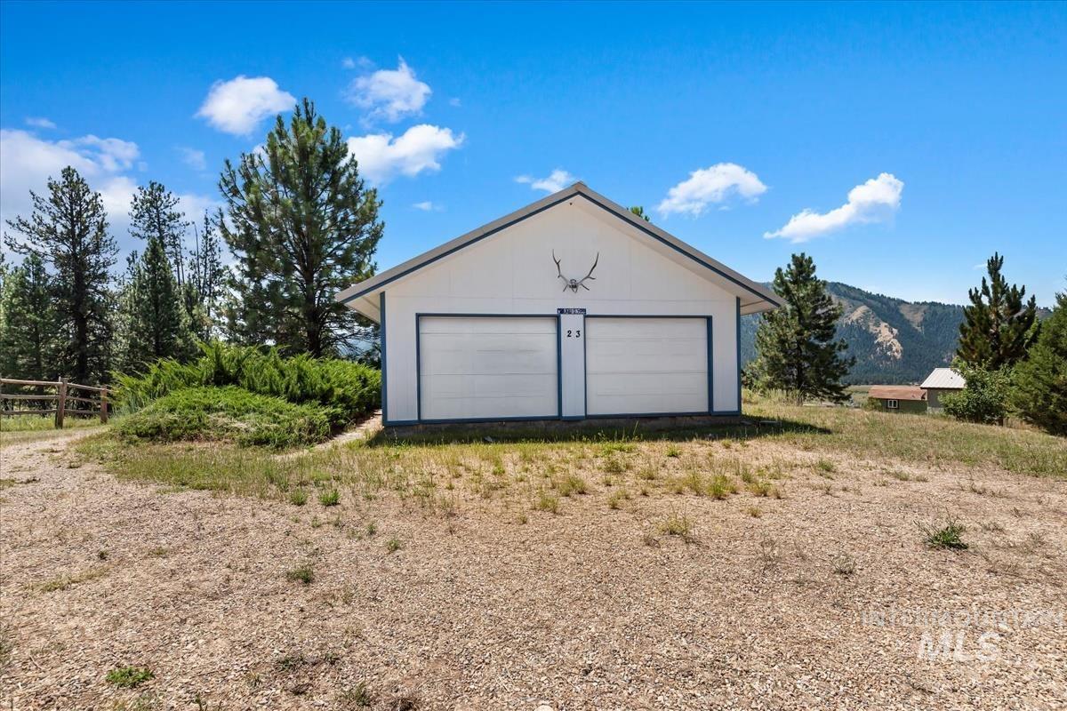 23 Woodland Dr, Garden Valley, Idaho 83622, 3 Bedrooms, 2 Bathrooms, Residential For Sale, Price $499,000,MLS 98993647
