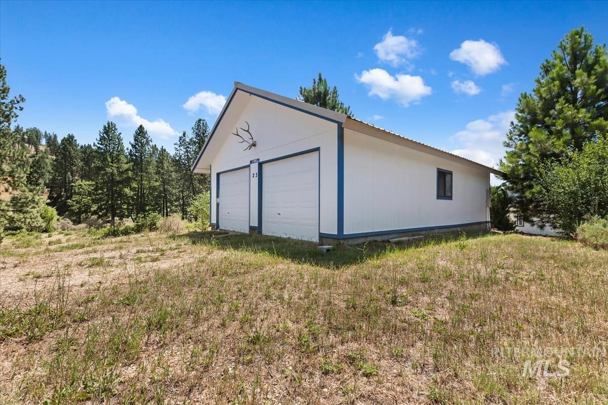 23 Woodland Dr, Garden Valley, Idaho 83622, 3 Bedrooms, 2 Bathrooms, Residential For Sale, Price $499,000,MLS 98993647