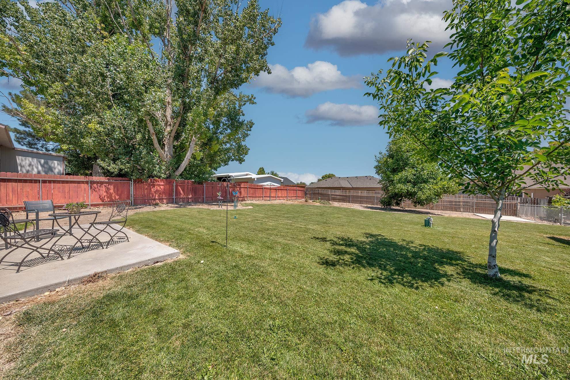480 NW 16th St, Ontario, Oregon 97914, 3 Bedrooms, 2 Bathrooms, Residential For Sale, Price $285,900, 98993649