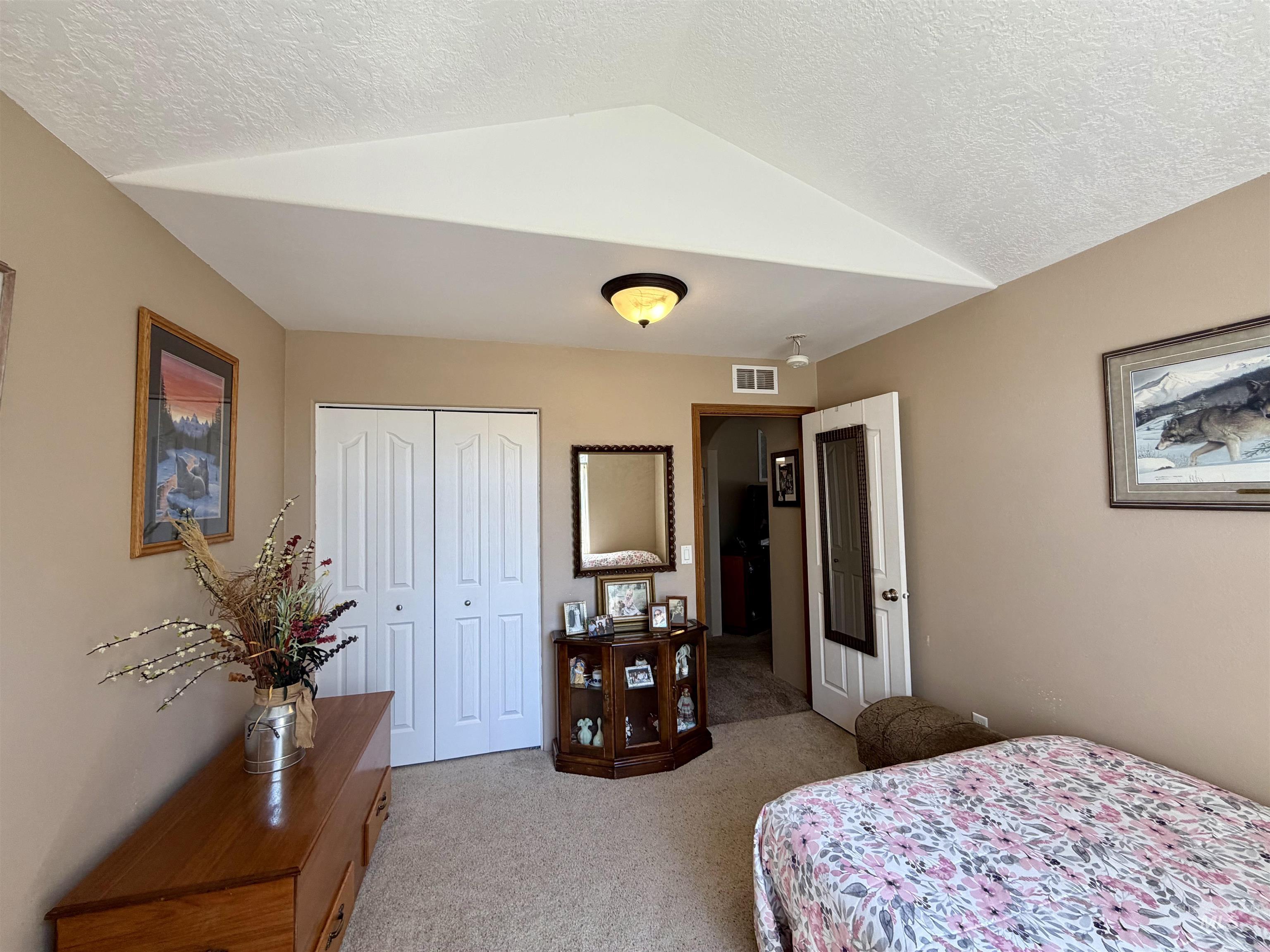 1815 16th Street, Lewiston, Idaho 83501, 2 Bedrooms, 2 Bathrooms, Residential For Sale, Price $329,900, 98993653