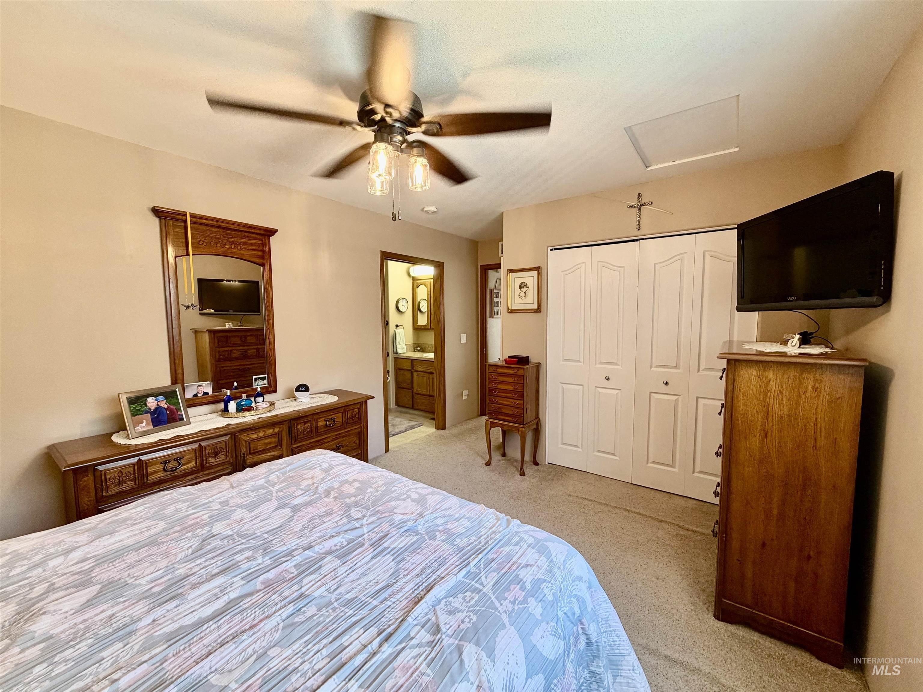 1815 16th Street, Lewiston, Idaho 83501, 2 Bedrooms, 2 Bathrooms, Residential For Sale, Price $329,900, 98993653