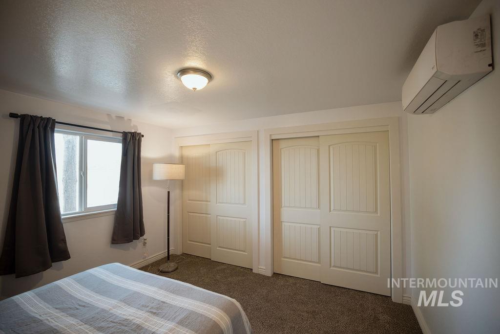 1223 S Maple st, Nampa, Idaho 83686-6020, 2 Bedrooms, 1.5 Bathrooms, Residential Income For Sale, Price $945,000, 98993659