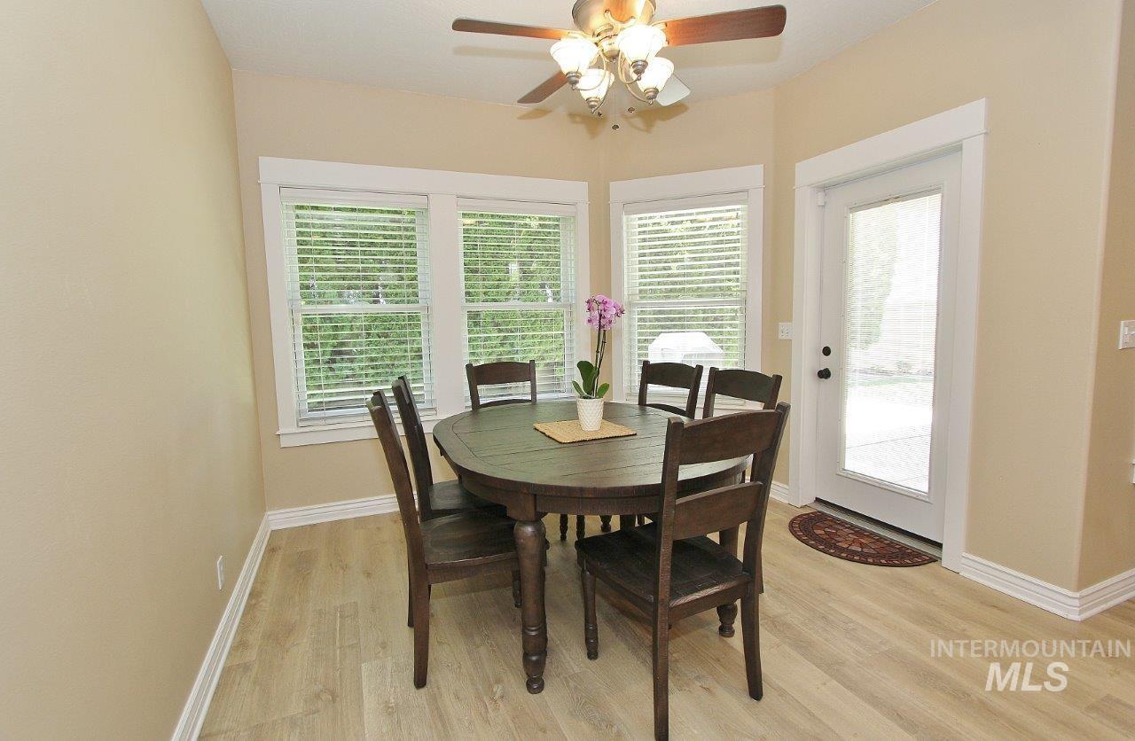 1729 Hickory Ave, Fruitland, Idaho 83619, 4 Bedrooms, 2 Bathrooms, Residential For Sale, Price $475,000,MLS 98993660
