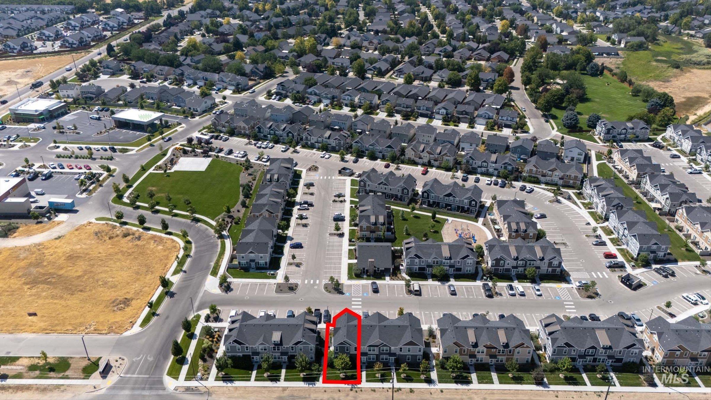 6014 S Jessenia Ln, Boise, Idaho 83709, 3 Bedrooms, 2.5 Bathrooms, Residential For Sale, Price $347,500,MLS 98993662