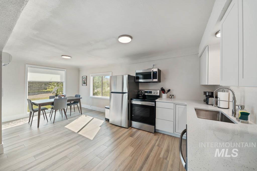 1317 S 4th st, Nampa, Idaho 83651-4269, 1 Bedroom, 1 Bathroom, Residential Income For Sale, Price $825,000, 98993663