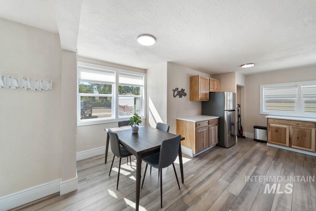 1317 S 4th st, Nampa, Idaho 83651-4269, 1 Bedroom, 1 Bathroom, Residential Income For Sale, Price $825,000, 98993663