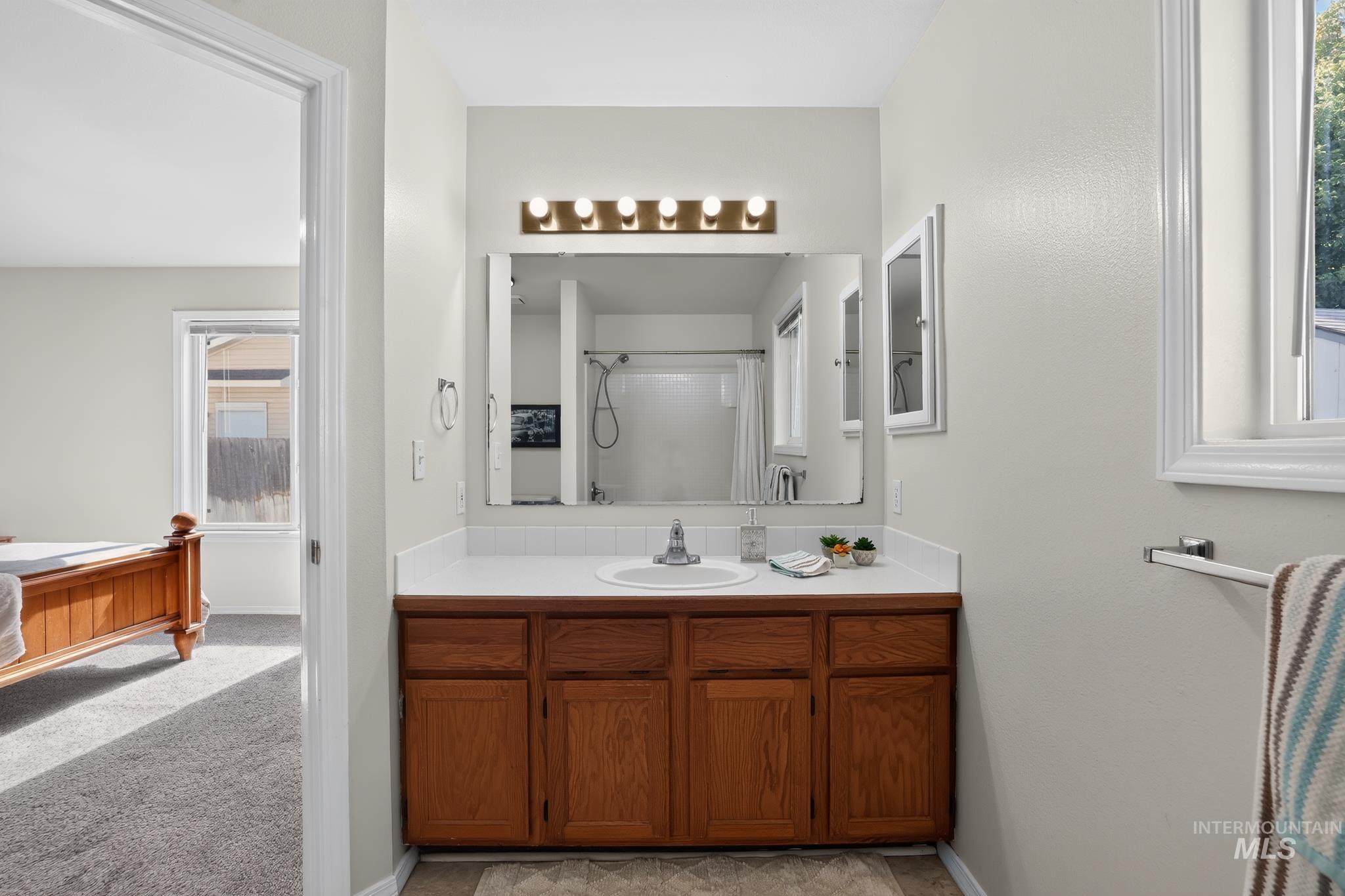 1389 E Tourmaline St, Meridian, Idaho 83646, 3 Bedrooms, 2 Bathrooms, Residential For Sale, Price $420,000, 98993666