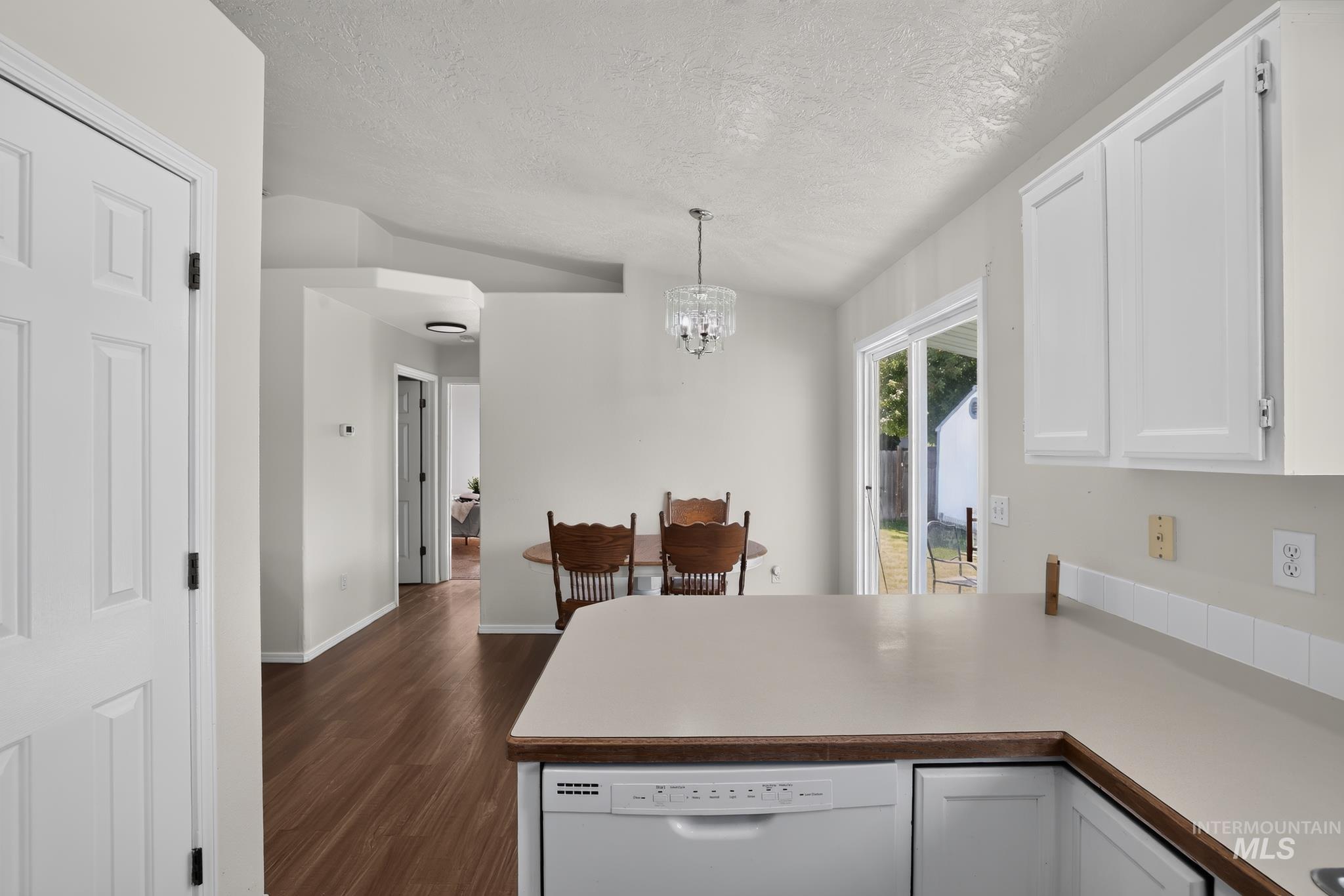 1389 E Tourmaline St, Meridian, Idaho 83646, 3 Bedrooms, 2 Bathrooms, Residential For Sale, Price $420,000, 98993666