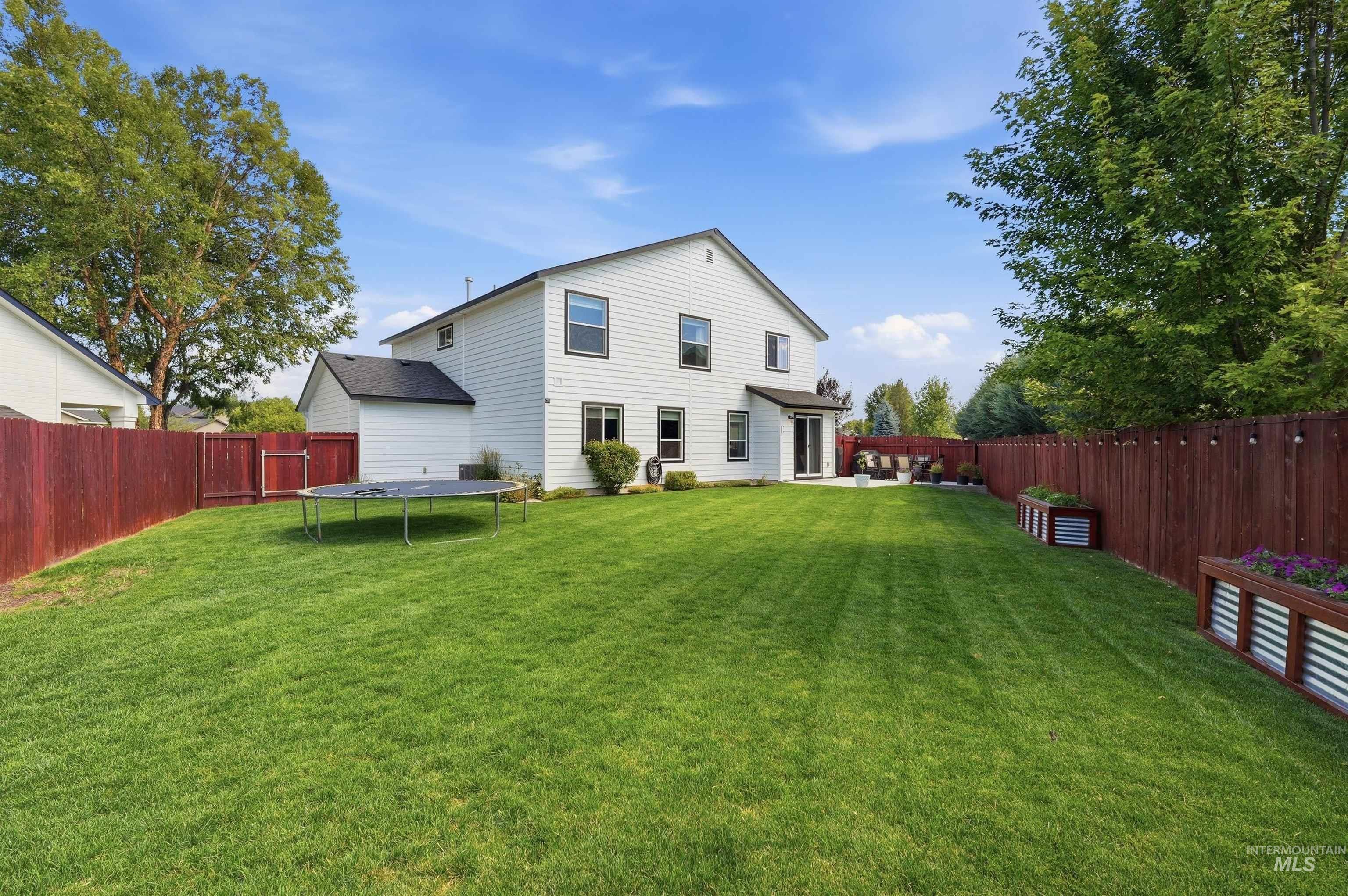 792 W Bird Wing Dr, Meridian, Idaho 83646, 4 Bedrooms, 2.5 Bathrooms, Residential For Sale, Price $620,000, 98993667