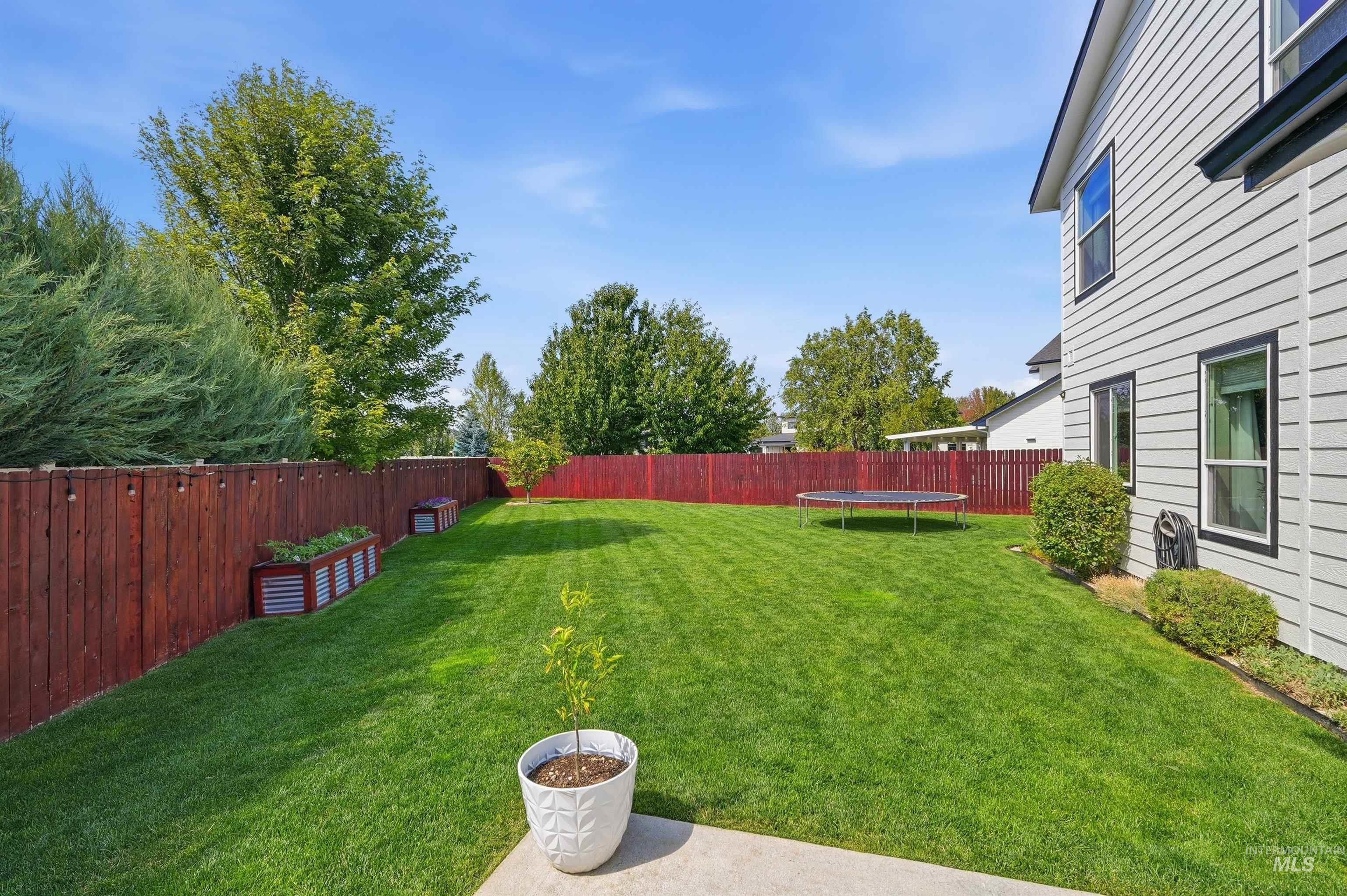792 W Bird Wing Dr, Meridian, Idaho 83646, 4 Bedrooms, 2.5 Bathrooms, Residential For Sale, Price $620,000, 98993667