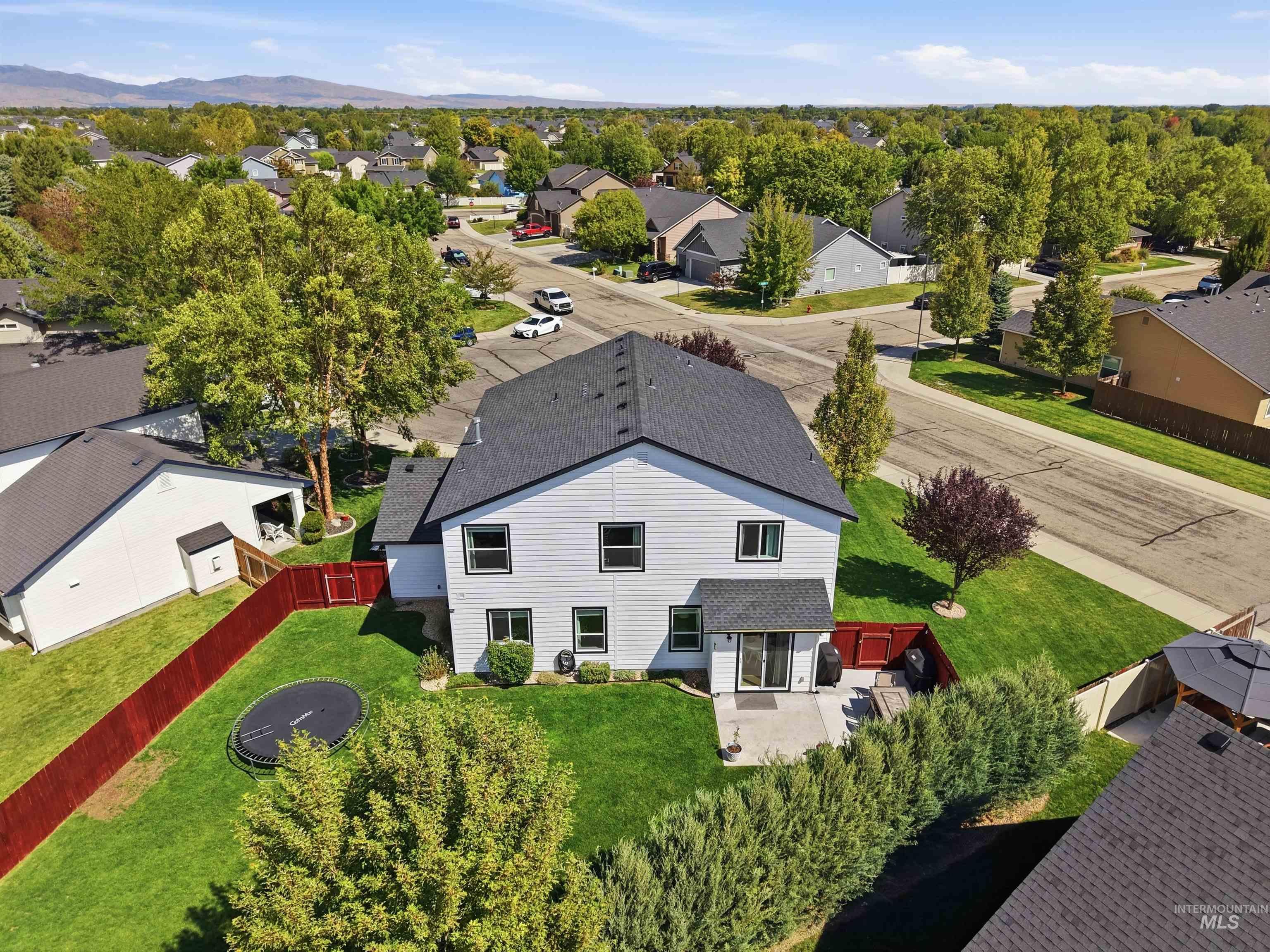 792 W Bird Wing Dr, Meridian, Idaho 83646, 4 Bedrooms, 2.5 Bathrooms, Residential For Sale, Price $620,000, 98993667