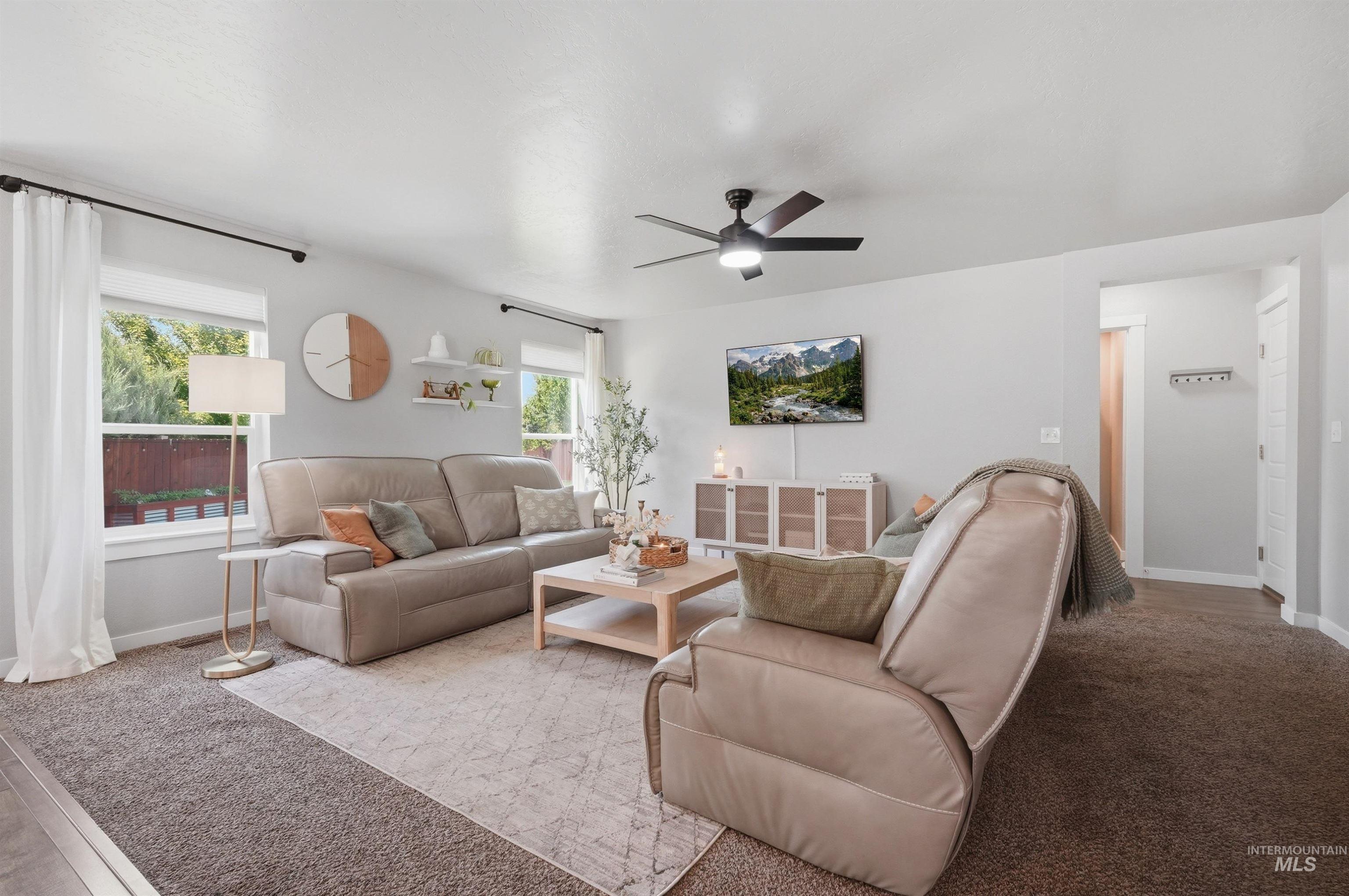 792 W Bird Wing Dr, Meridian, Idaho 83646, 4 Bedrooms, 2.5 Bathrooms, Residential For Sale, Price $620,000, 98993667