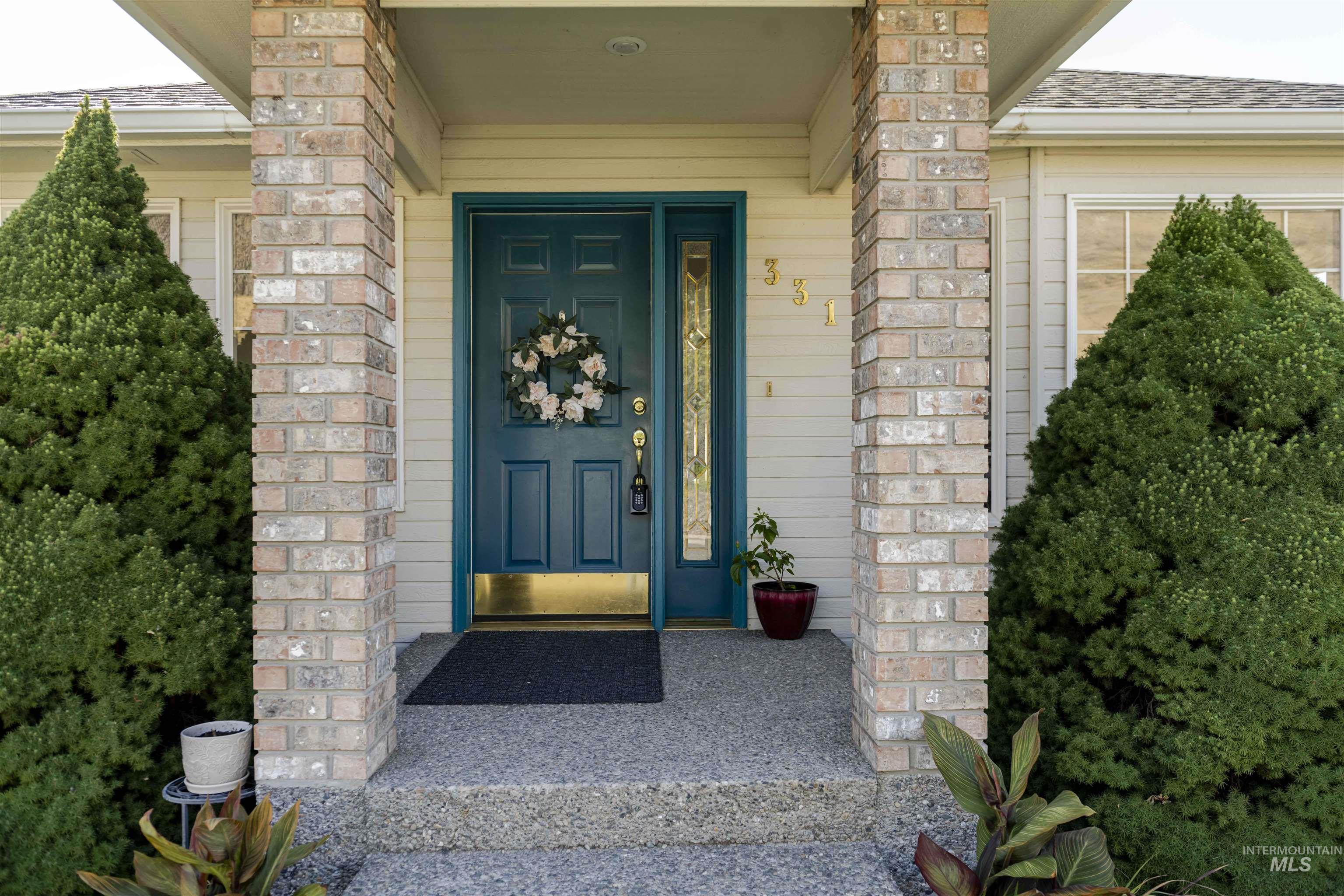 331 Reservoir Dr, Lewiston, Idaho 83501, 4 Bedrooms, 3 Bathrooms, Residential For Sale, Price $535,000,MLS 98993674