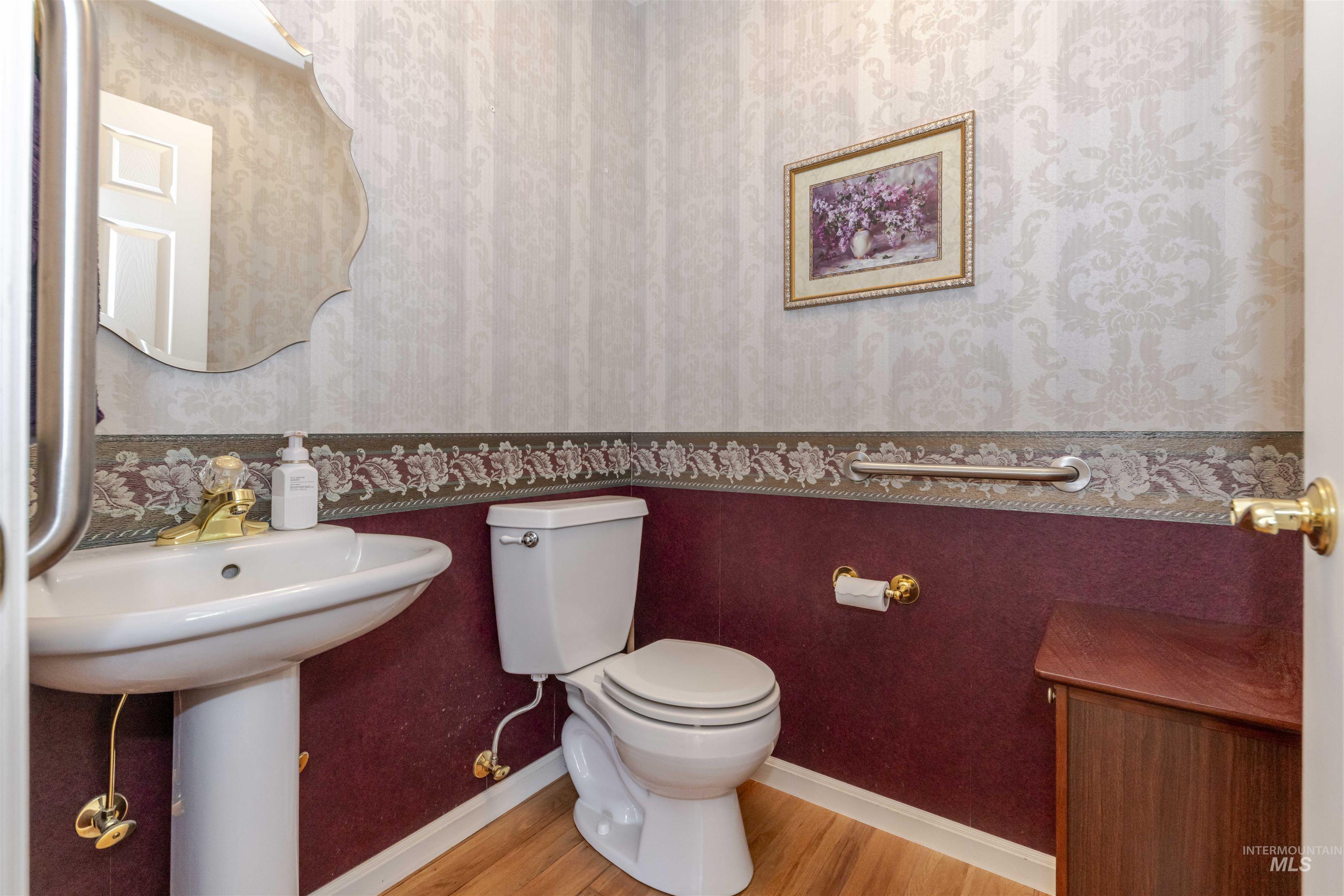 331 Reservoir Dr, Lewiston, Idaho 83501, 4 Bedrooms, 3 Bathrooms, Residential For Sale, Price $535,000,MLS 98993674