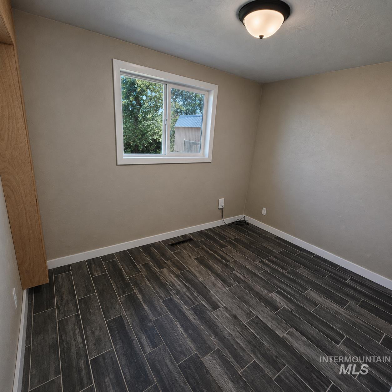 2431 Miller Avenue, Burley, Idaho 83318, 3 Bedrooms, 1 Bathroom, Residential For Sale, Price $235,000,MLS 98993675