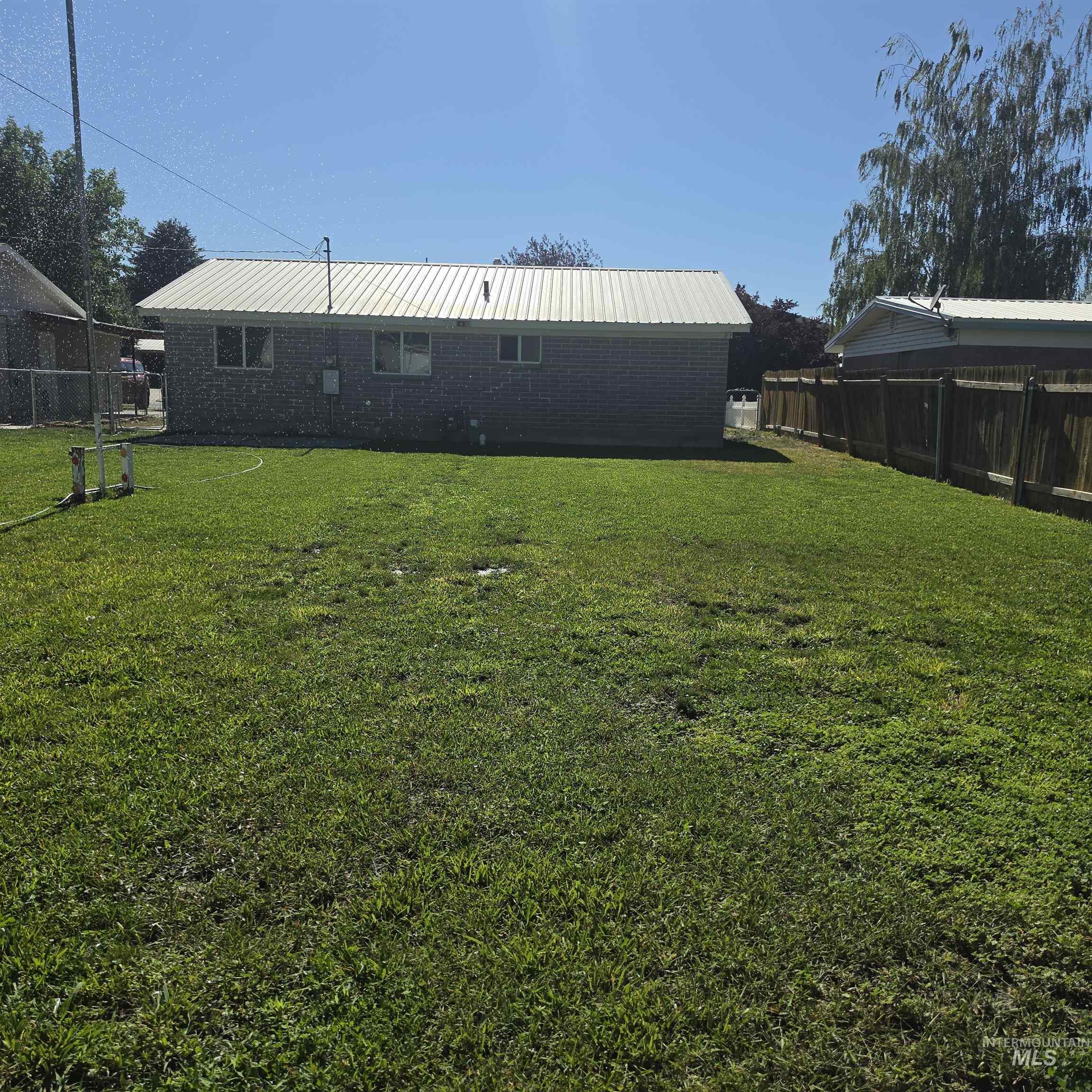 2431 Miller Avenue, Burley, Idaho 83318, 3 Bedrooms, 1 Bathroom, Residential For Sale, Price $235,000,MLS 98993675