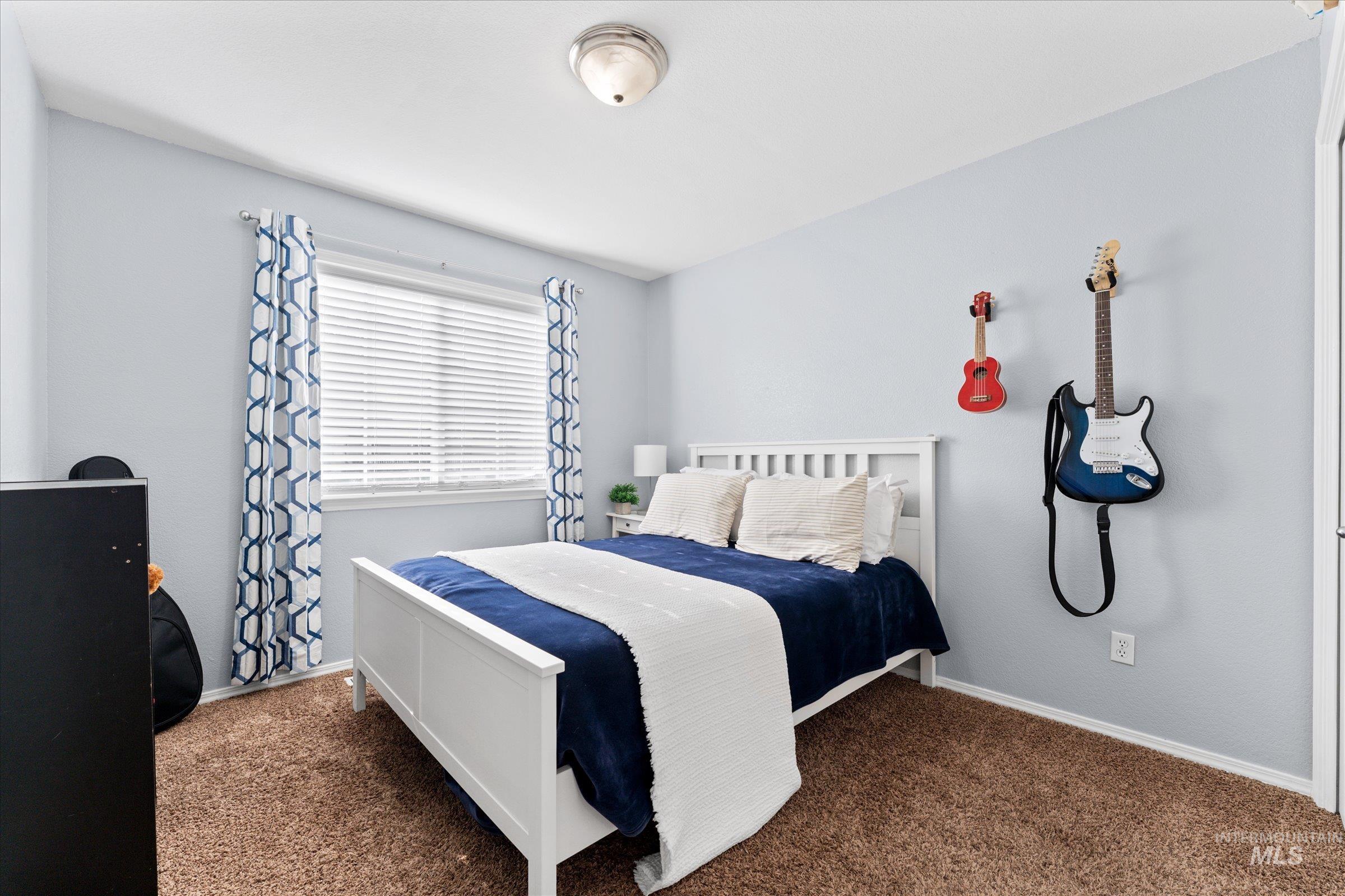 349 S Lodestone Ave, Meridian, Idaho 83642, 4 Bedrooms, 3 Bathrooms, Residential For Sale, Price $505,000,MLS 98993676