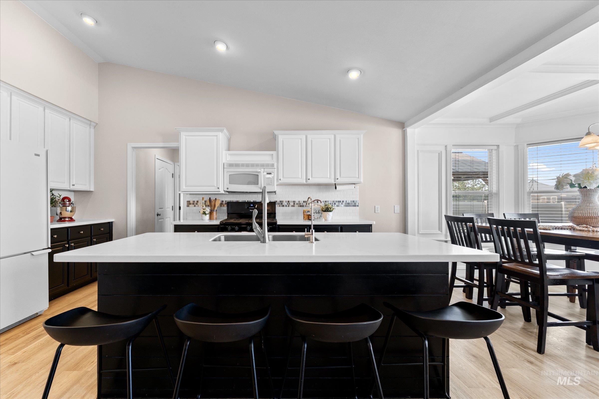 349 S Lodestone Ave, Meridian, Idaho 83642, 4 Bedrooms, 3 Bathrooms, Residential For Sale, Price $505,000,MLS 98993676