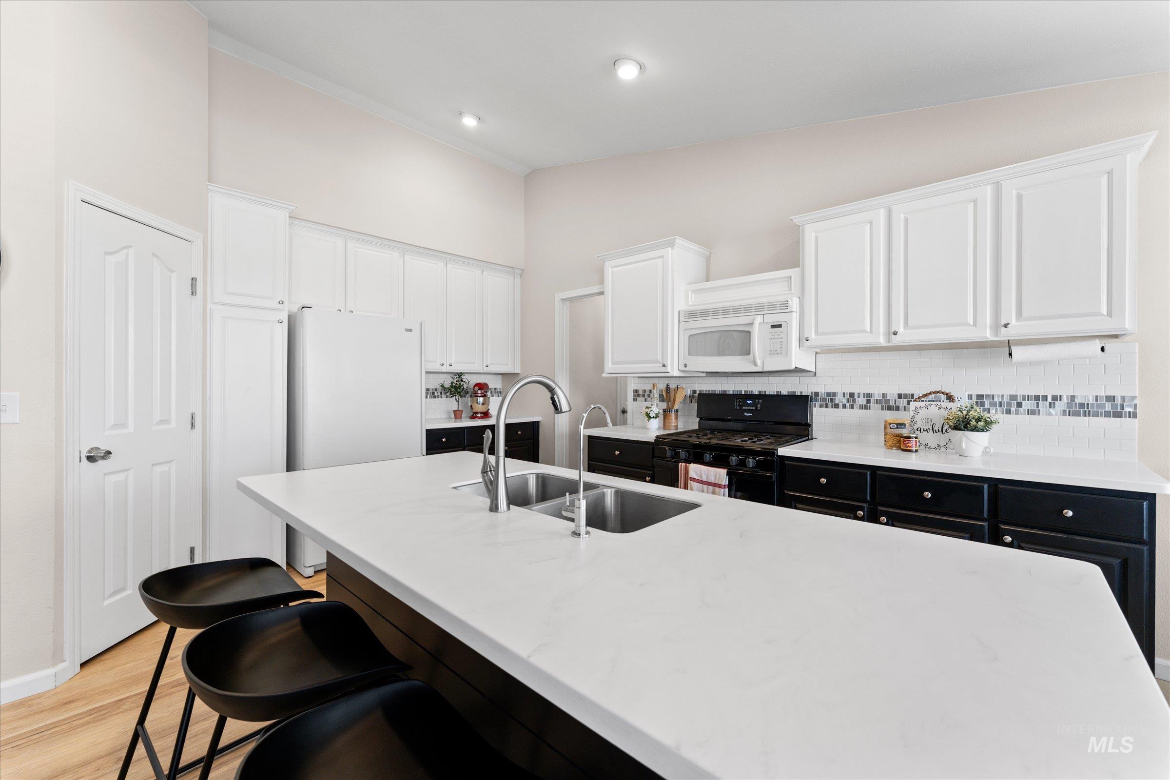 349 S Lodestone Ave, Meridian, Idaho 83642, 4 Bedrooms, 3 Bathrooms, Residential For Sale, Price $505,000,MLS 98993676