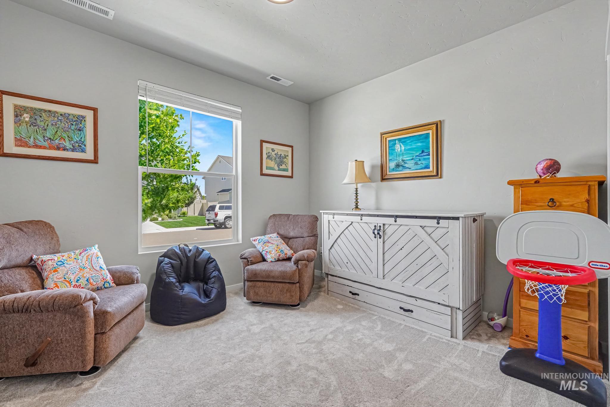 1425 W Riodosa Dr, Meridian, Idaho 83642, 4 Bedrooms, 2 Bathrooms, Residential For Sale, Price $559,900,MLS 98993677