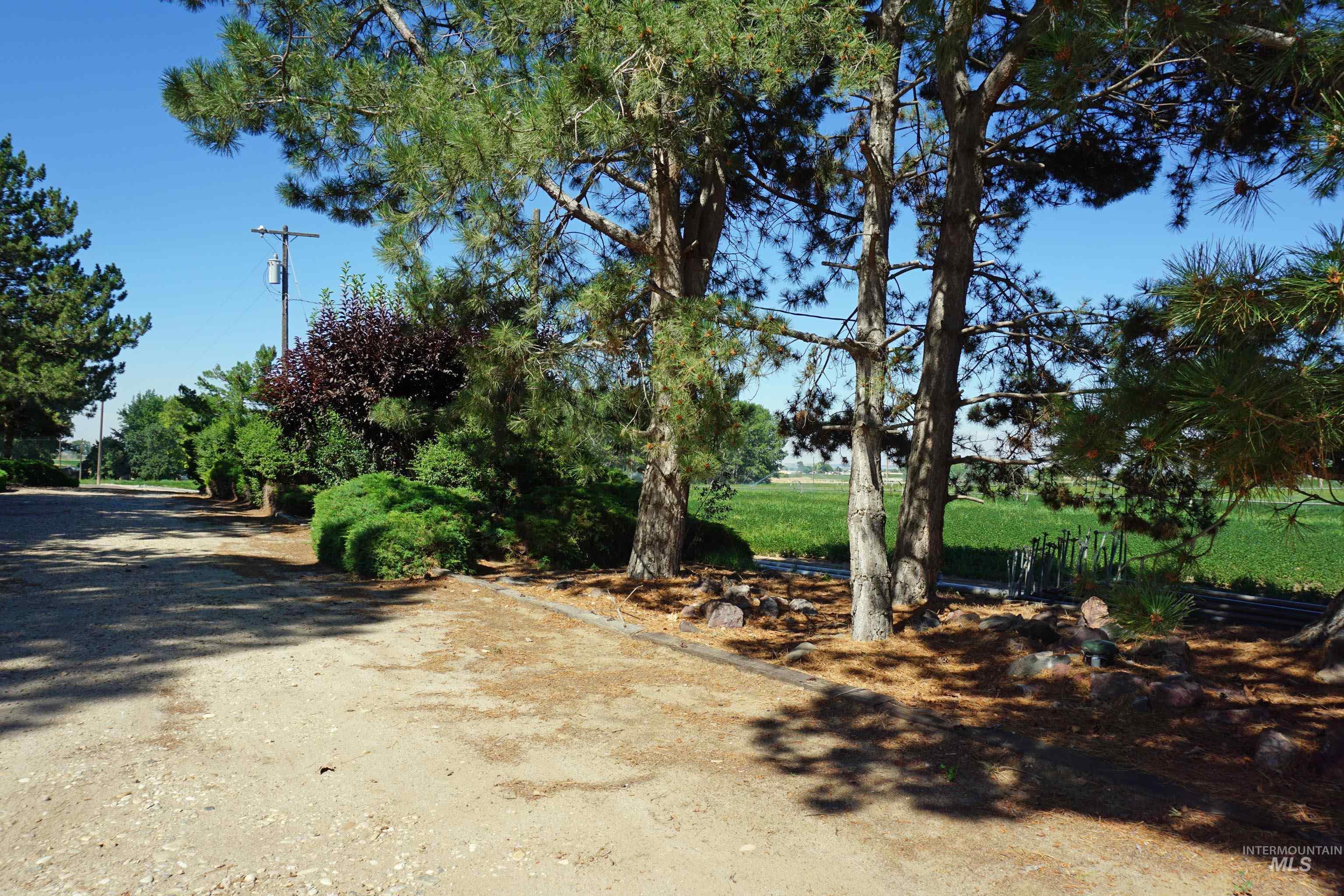 22347 Upper Pleasant Ridge Road, Caldwell, Idaho 83607, 4 Bedrooms, 3 Bathrooms, Residential For Sale, Price $979,000,MLS 98993678