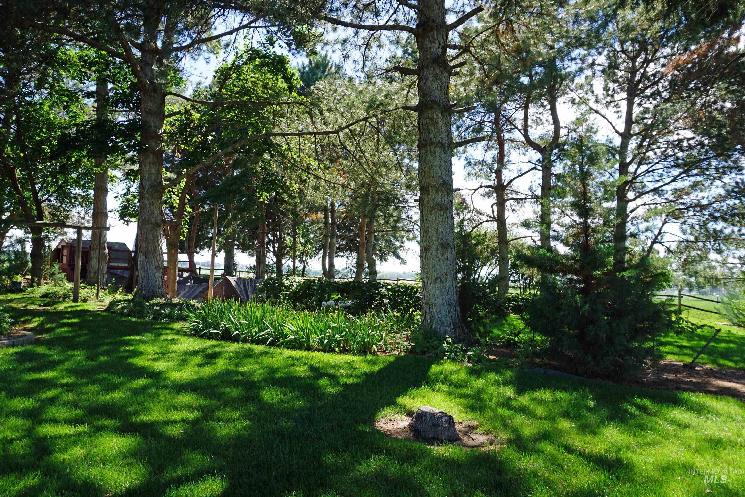 22347 Upper Pleasant Ridge Road, Caldwell, Idaho 83607, 4 Bedrooms, 3 Bathrooms, Residential For Sale, Price $979,000,MLS 98993678
