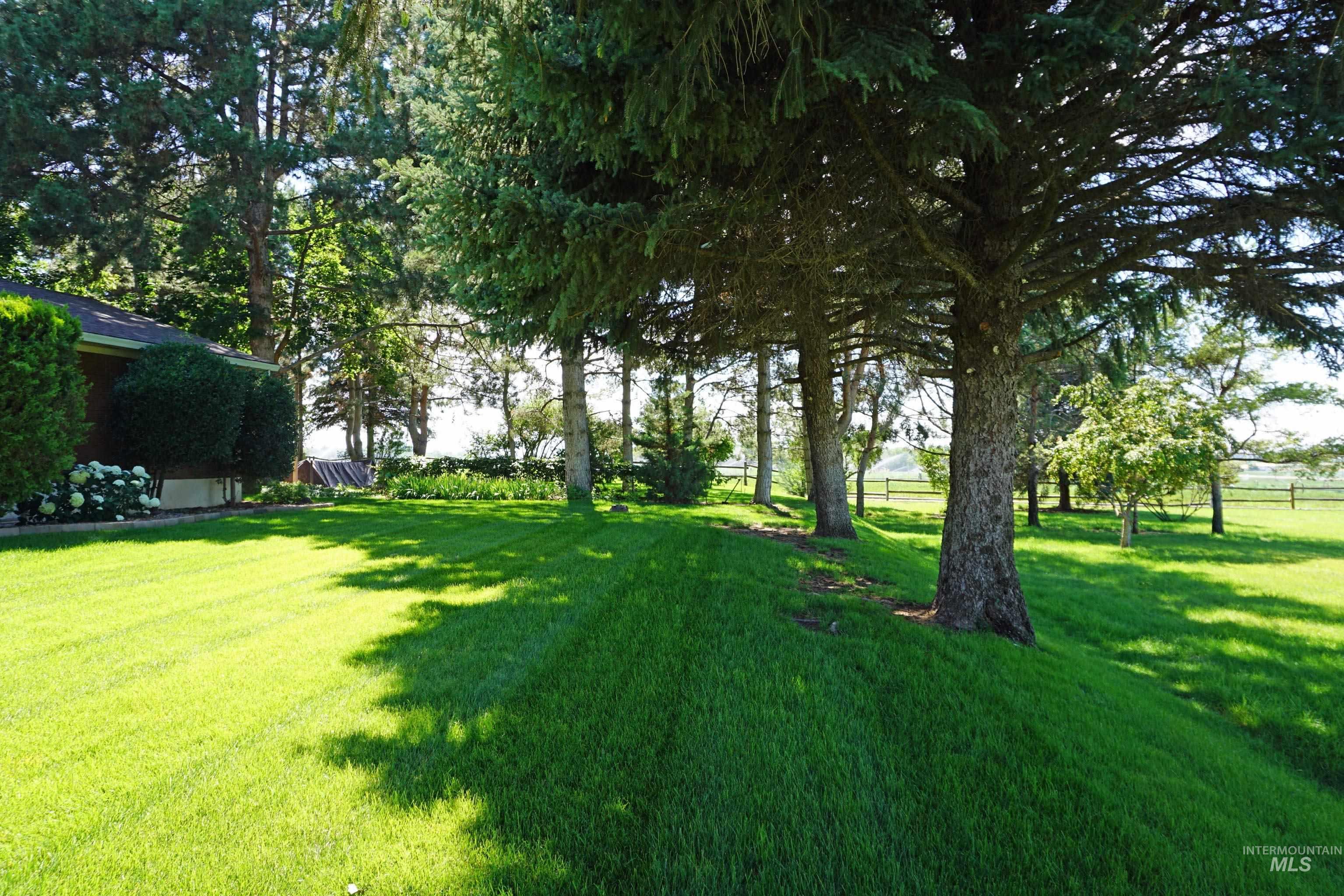 22347 Upper Pleasant Ridge Road, Caldwell, Idaho 83607, 4 Bedrooms, 3 Bathrooms, Residential For Sale, Price $979,000,MLS 98993678