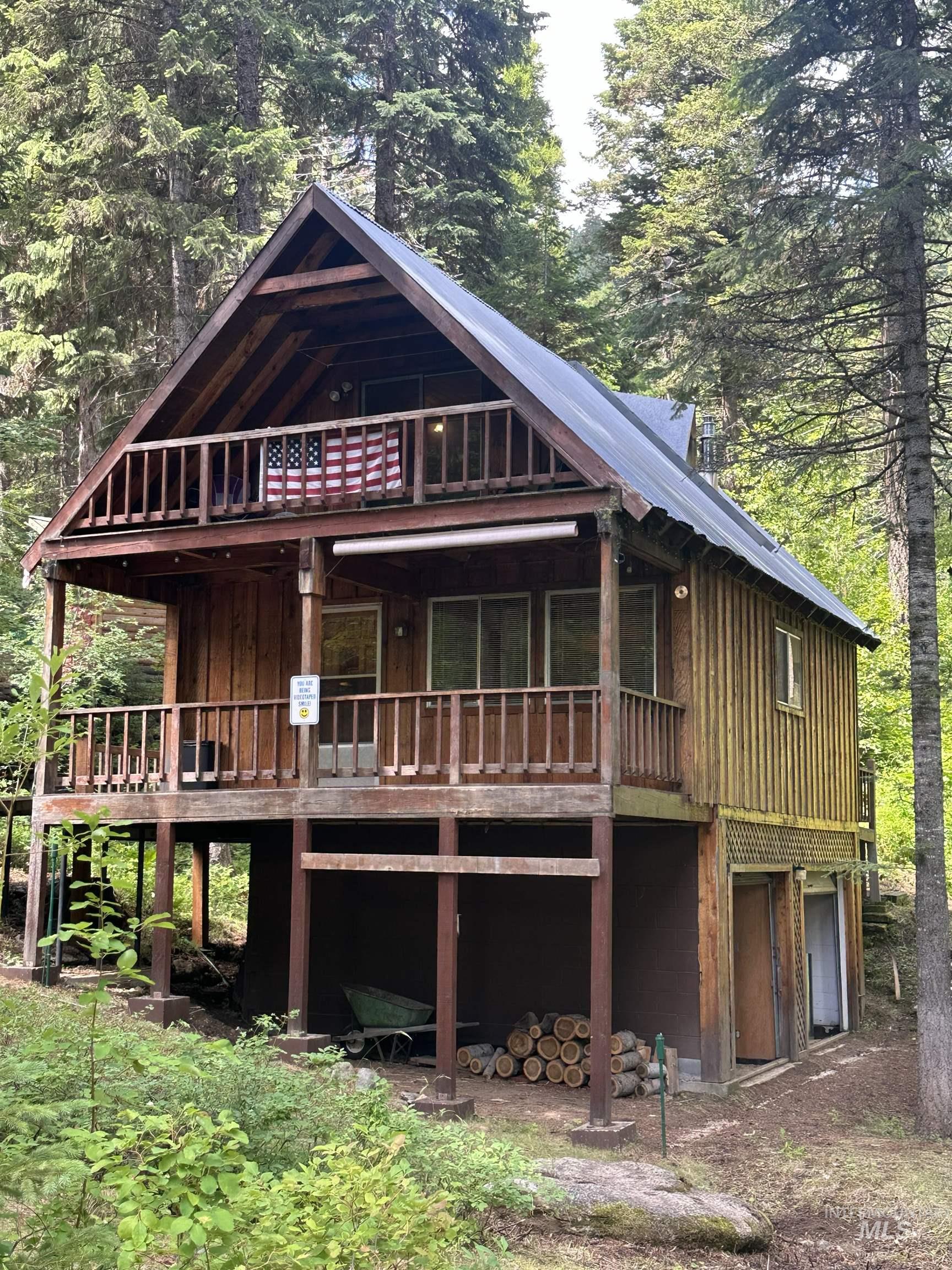 1227 Brown Bear Drive, Cascade, Idaho 83611, 1 Bedroom, 1 Bathroom, Residential For Sale, Price $325,000,MLS 98993680
