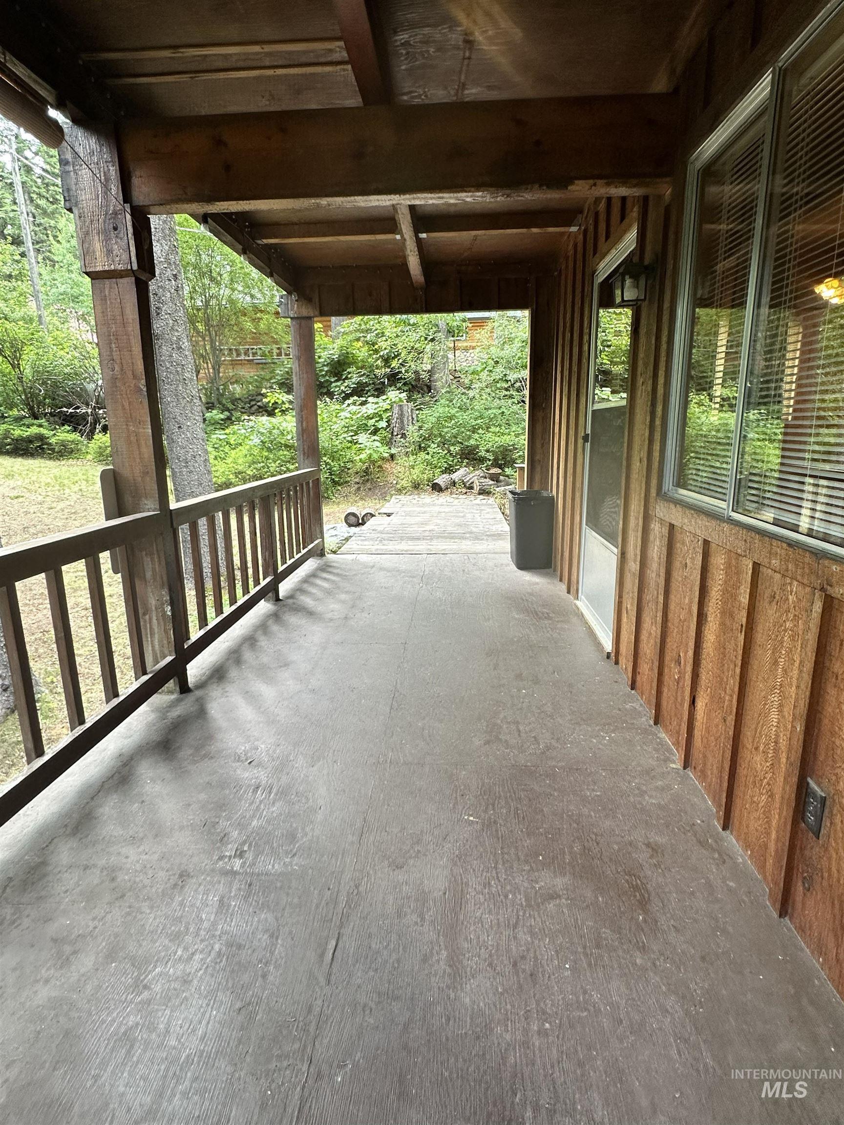 1227 Brown Bear Drive, Cascade, Idaho 83611, 1 Bedroom, 1 Bathroom, Residential For Sale, Price $325,000,MLS 98993680
