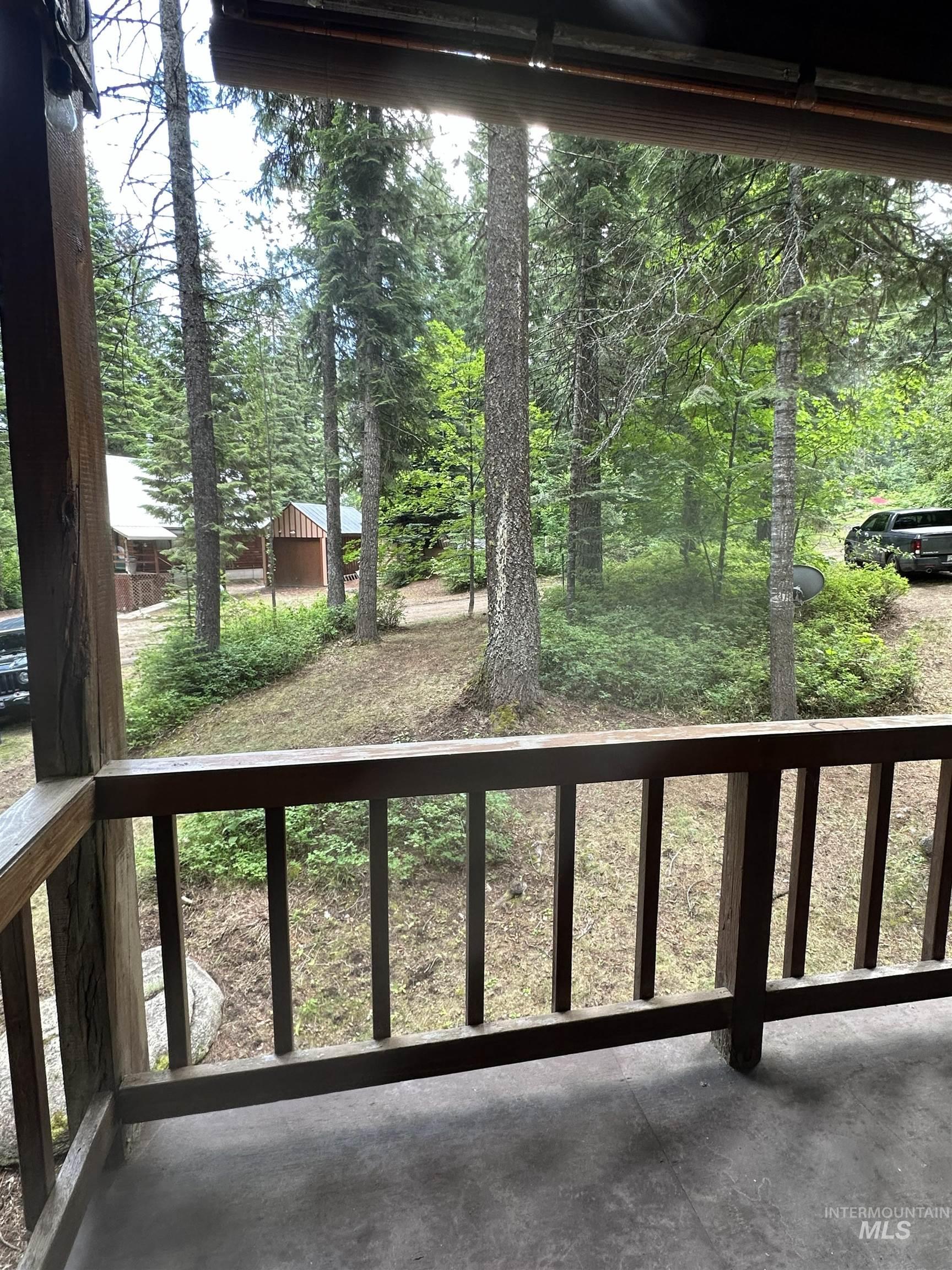 1227 Brown Bear Drive, Cascade, Idaho 83611, 1 Bedroom, 1 Bathroom, Residential For Sale, Price $325,000,MLS 98993680