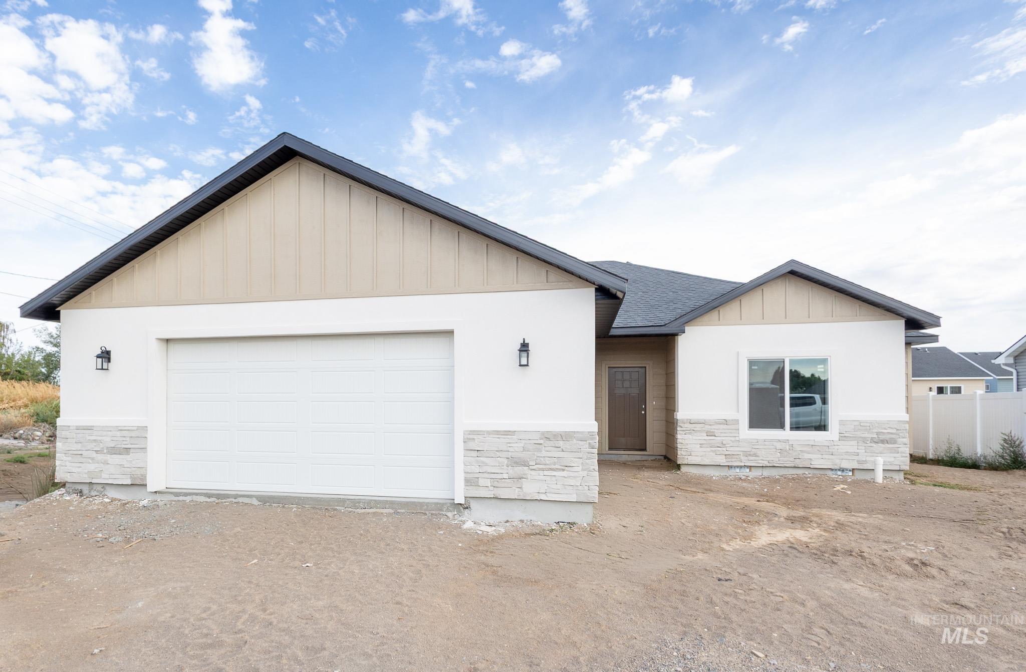 1122 13th St., Rupert, Idaho 83350, 3 Bedrooms, 2 Bathrooms, Residential For Sale, Price $341,000,MLS 98993681