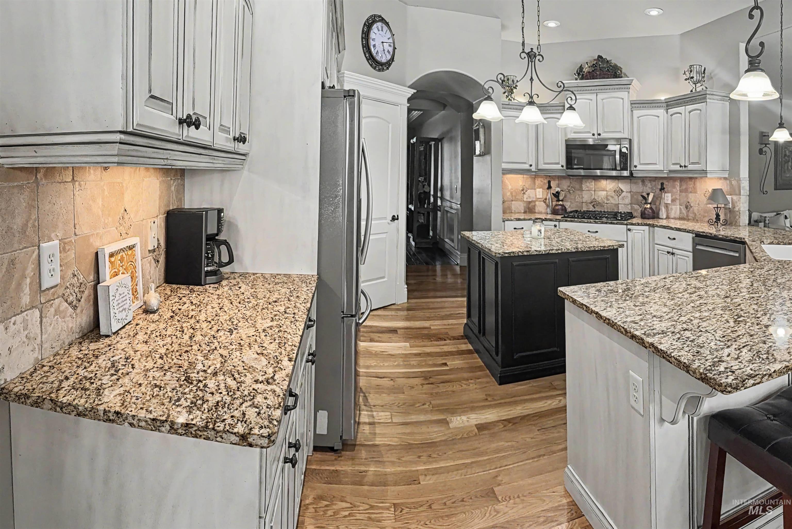 4663 W Clear Field, Eagle, Idaho 83616, 4 Bedrooms, 4 Bathrooms, Residential For Sale, Price $2,299,999, 98993682