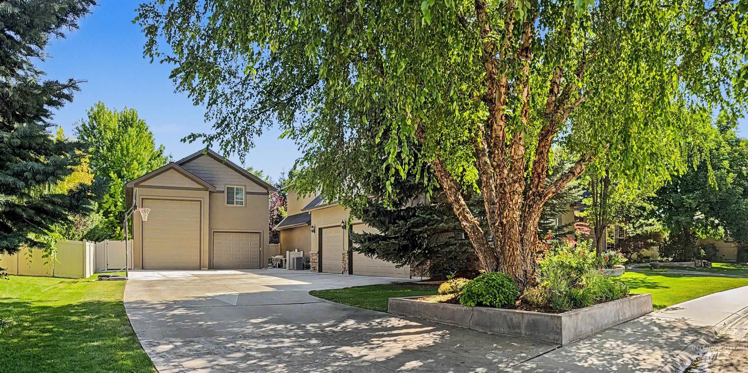 4663 W Clear Field, Eagle, Idaho 83616, 4 Bedrooms, 4 Bathrooms, Residential For Sale, Price $2,299,999, 98993682