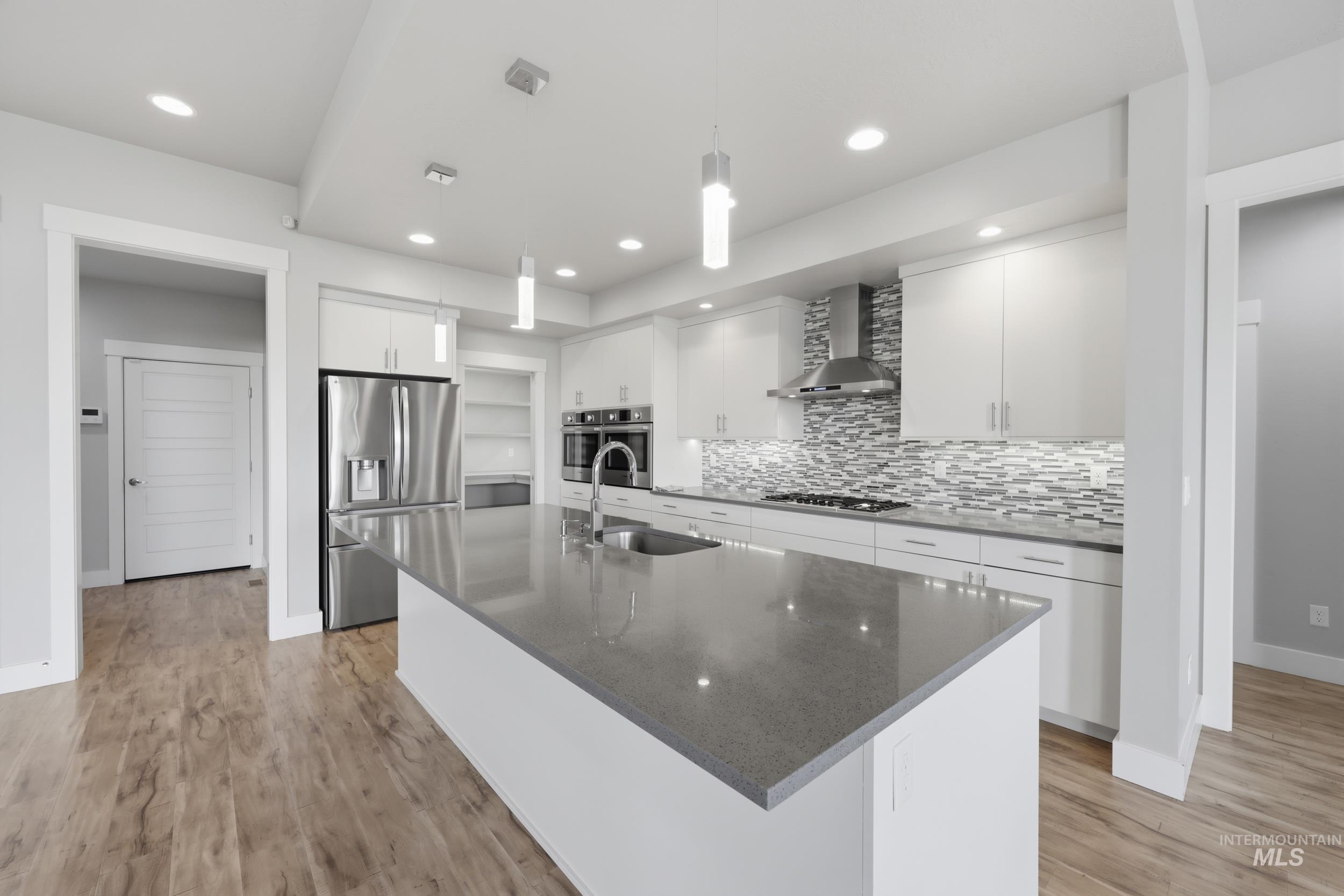 454 W Buroak Drive, Meridian, Idaho 83642, 3 Bedrooms, 3 Bathrooms, Residential For Sale, Price $1,100,000,MLS 98993683