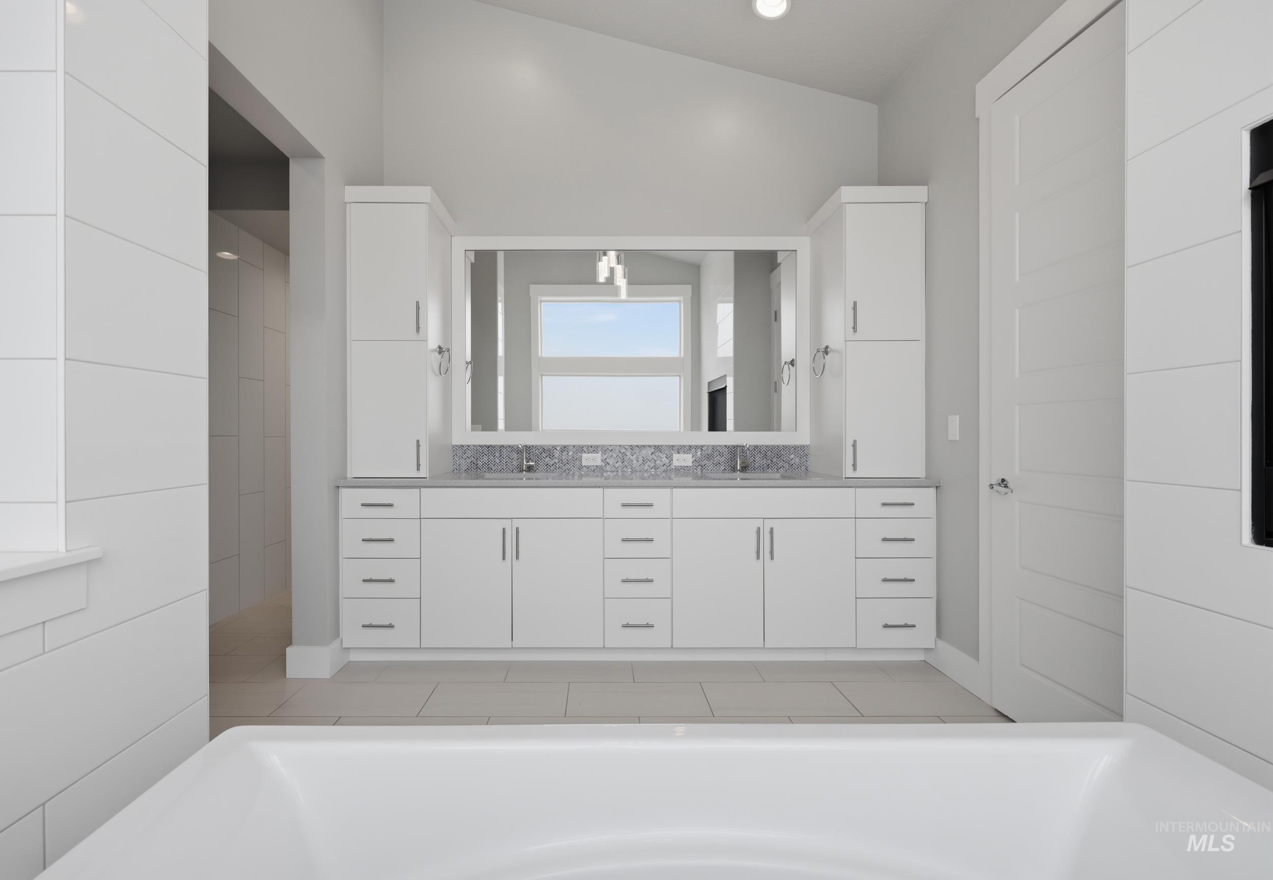 454 W Buroak Drive, Meridian, Idaho 83642, 3 Bedrooms, 3 Bathrooms, Residential For Sale, Price $1,100,000,MLS 98993683