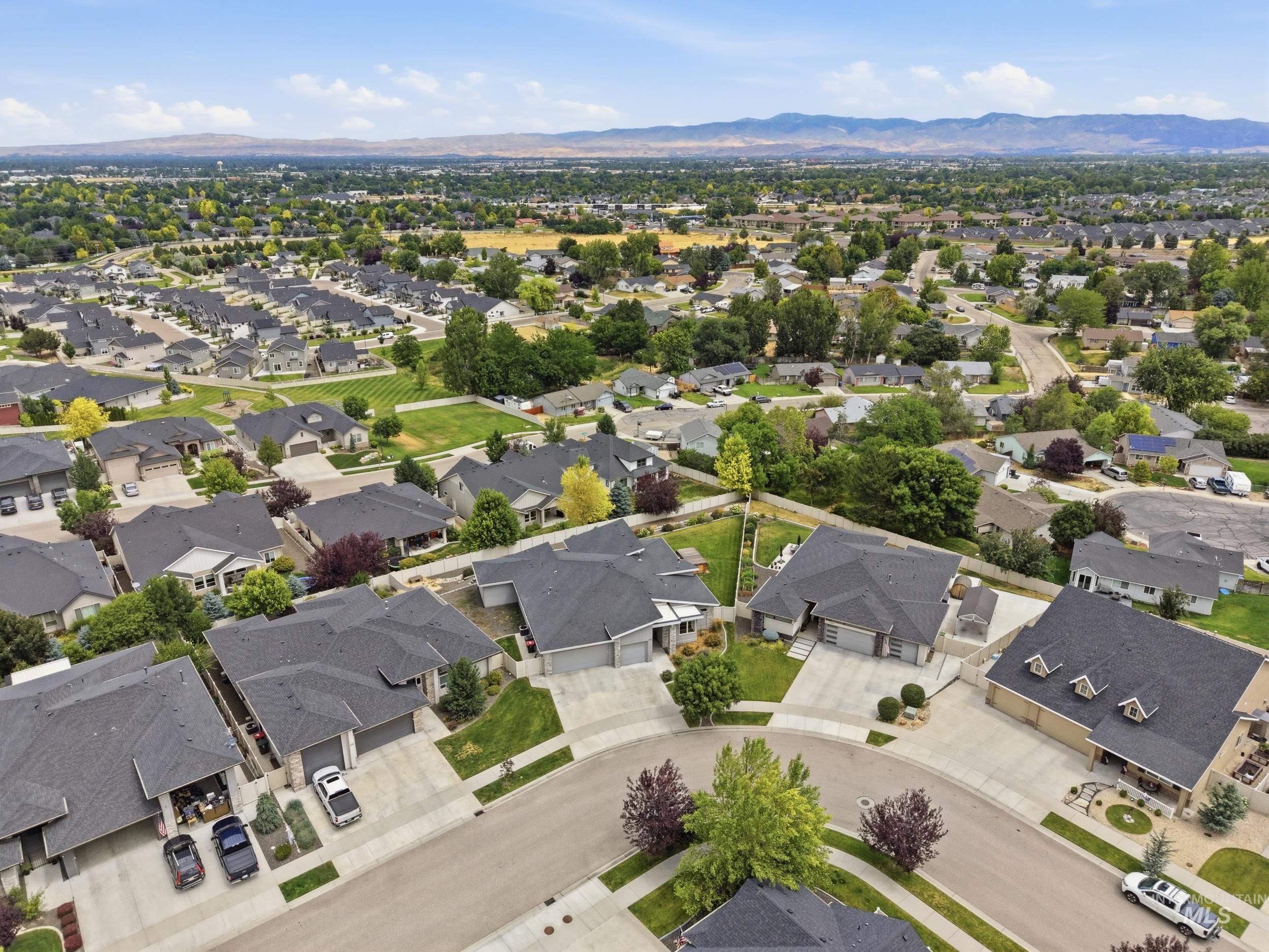 454 W Buroak Drive, Meridian, Idaho 83642, 3 Bedrooms, 3 Bathrooms, Residential For Sale, Price $1,100,000,MLS 98993683