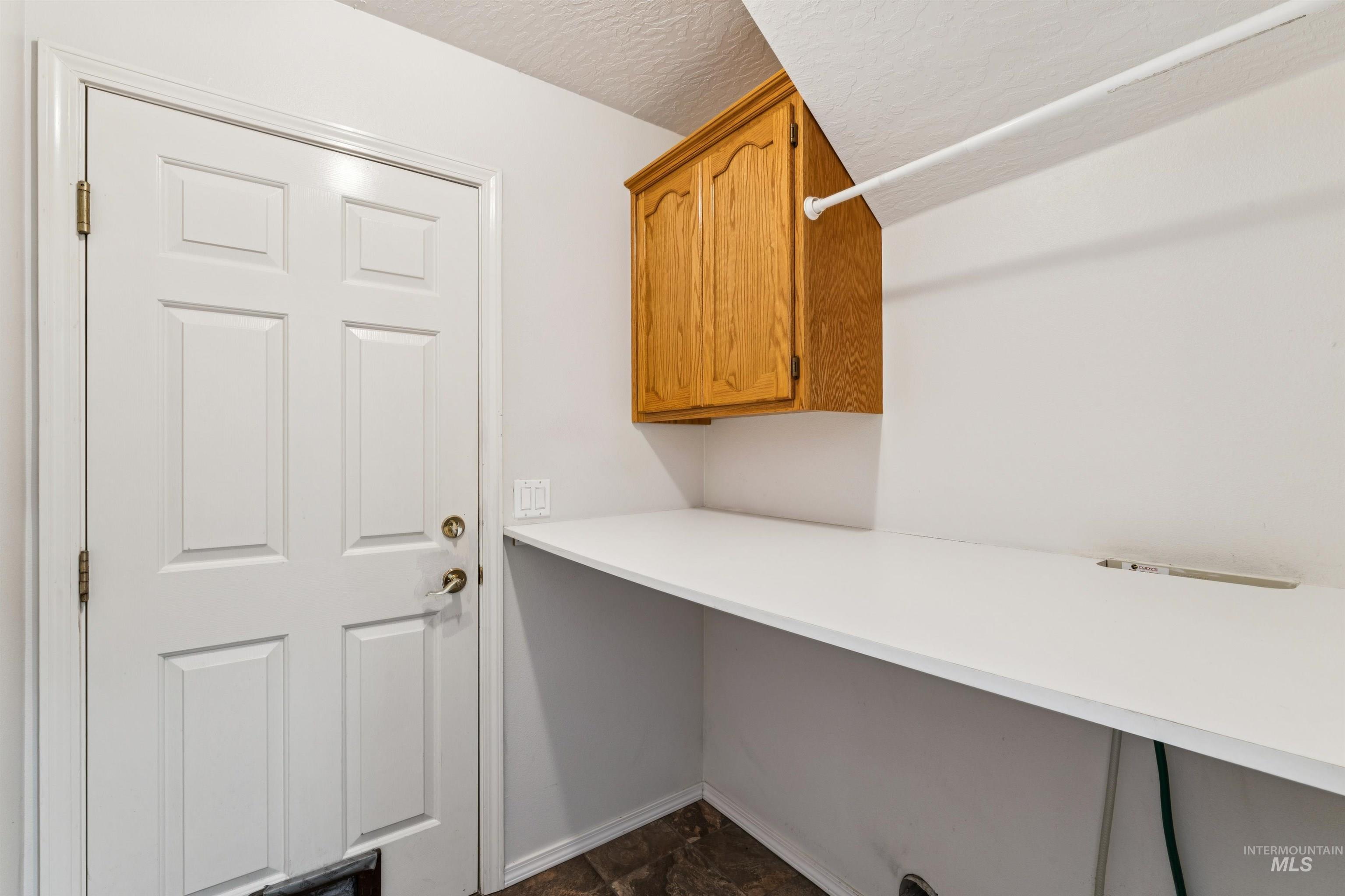 1835 E Meadowgrass St, Meridian, Idaho 83646, 3 Bedrooms, 2.5 Bathrooms, Residential For Sale, Price $445,000, 98993685