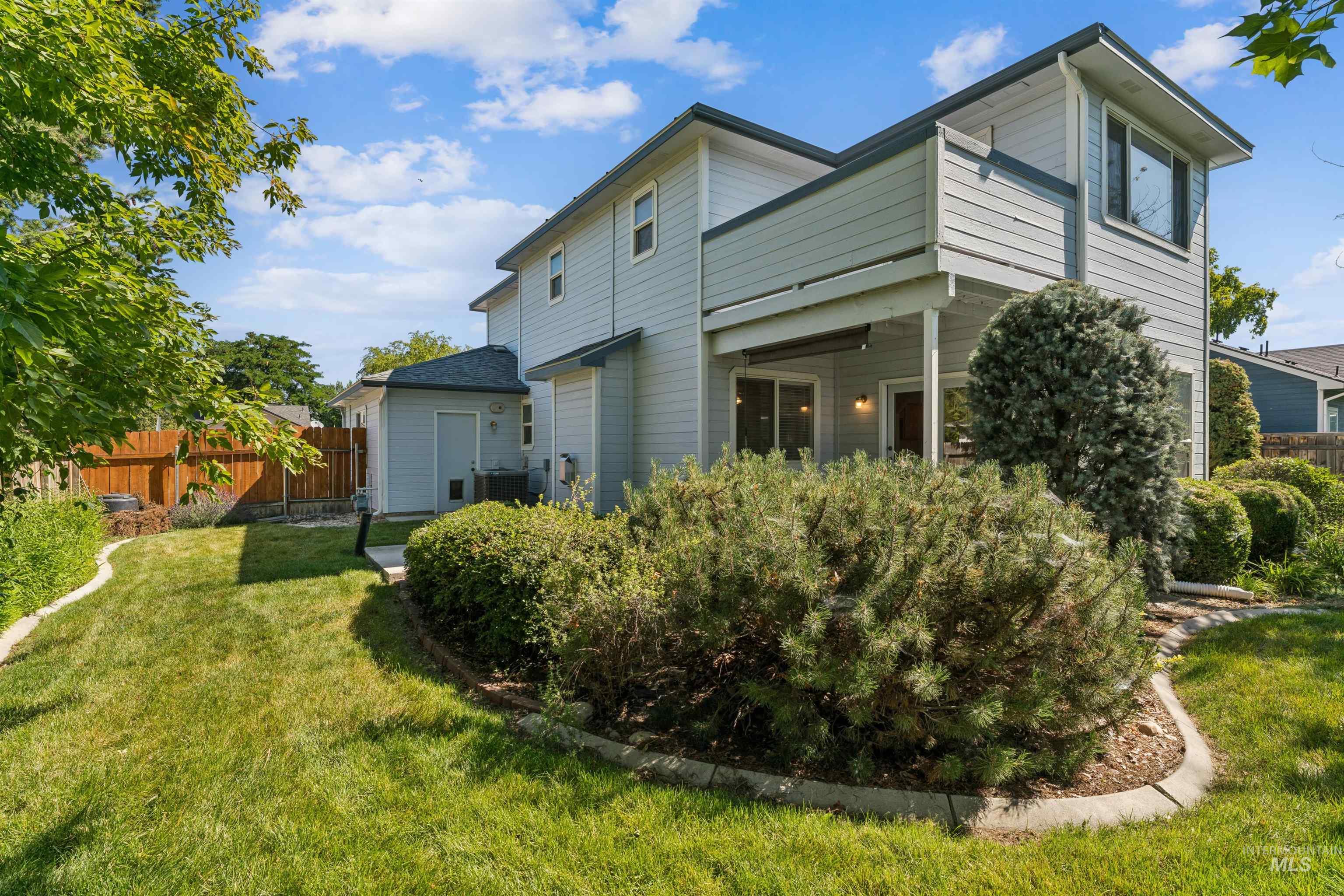 1835 E Meadowgrass St, Meridian, Idaho 83646, 3 Bedrooms, 2.5 Bathrooms, Residential For Sale, Price $445,000, 98993685