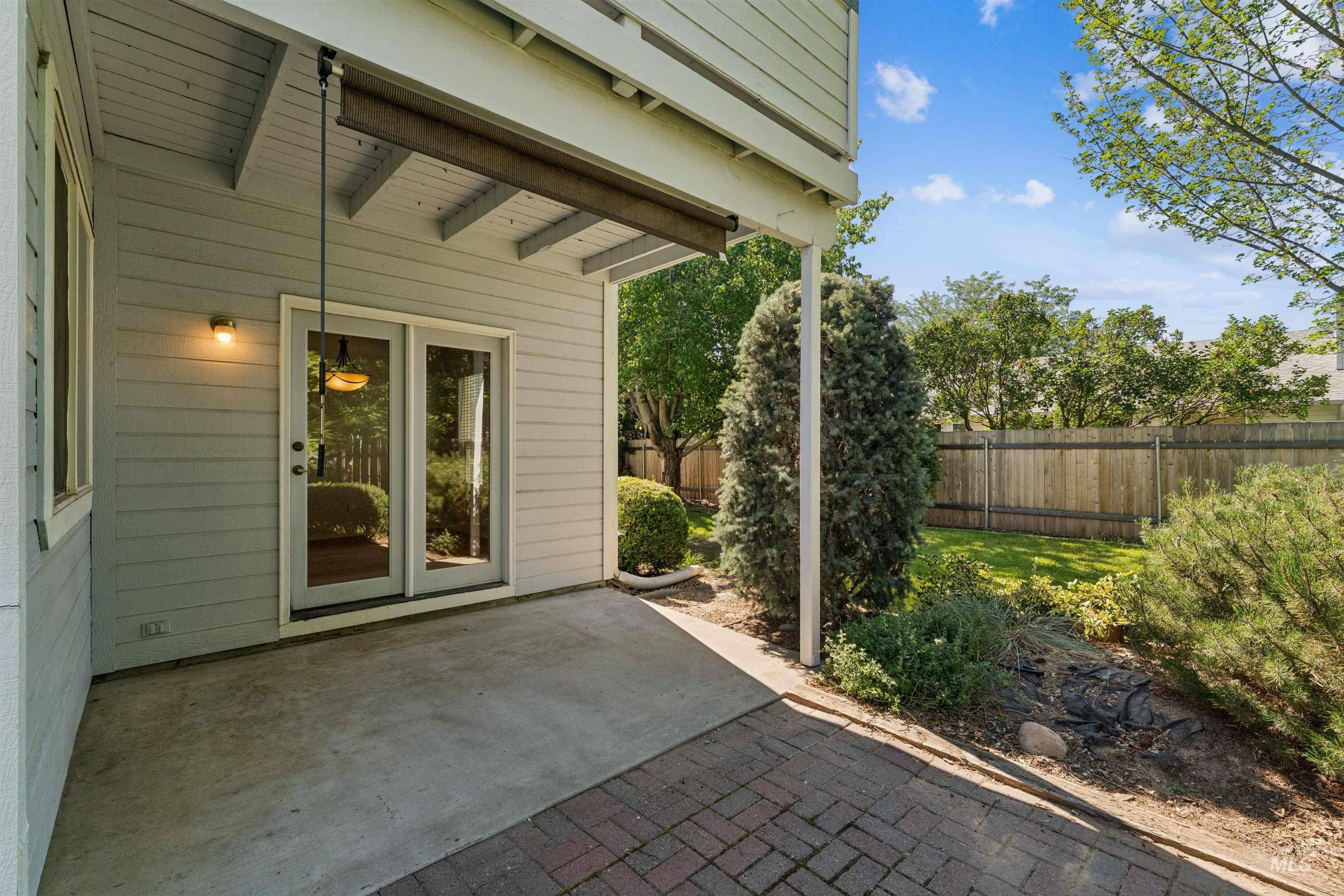 1835 E Meadowgrass St, Meridian, Idaho 83646, 3 Bedrooms, 2.5 Bathrooms, Residential For Sale, Price $445,000, 98993685